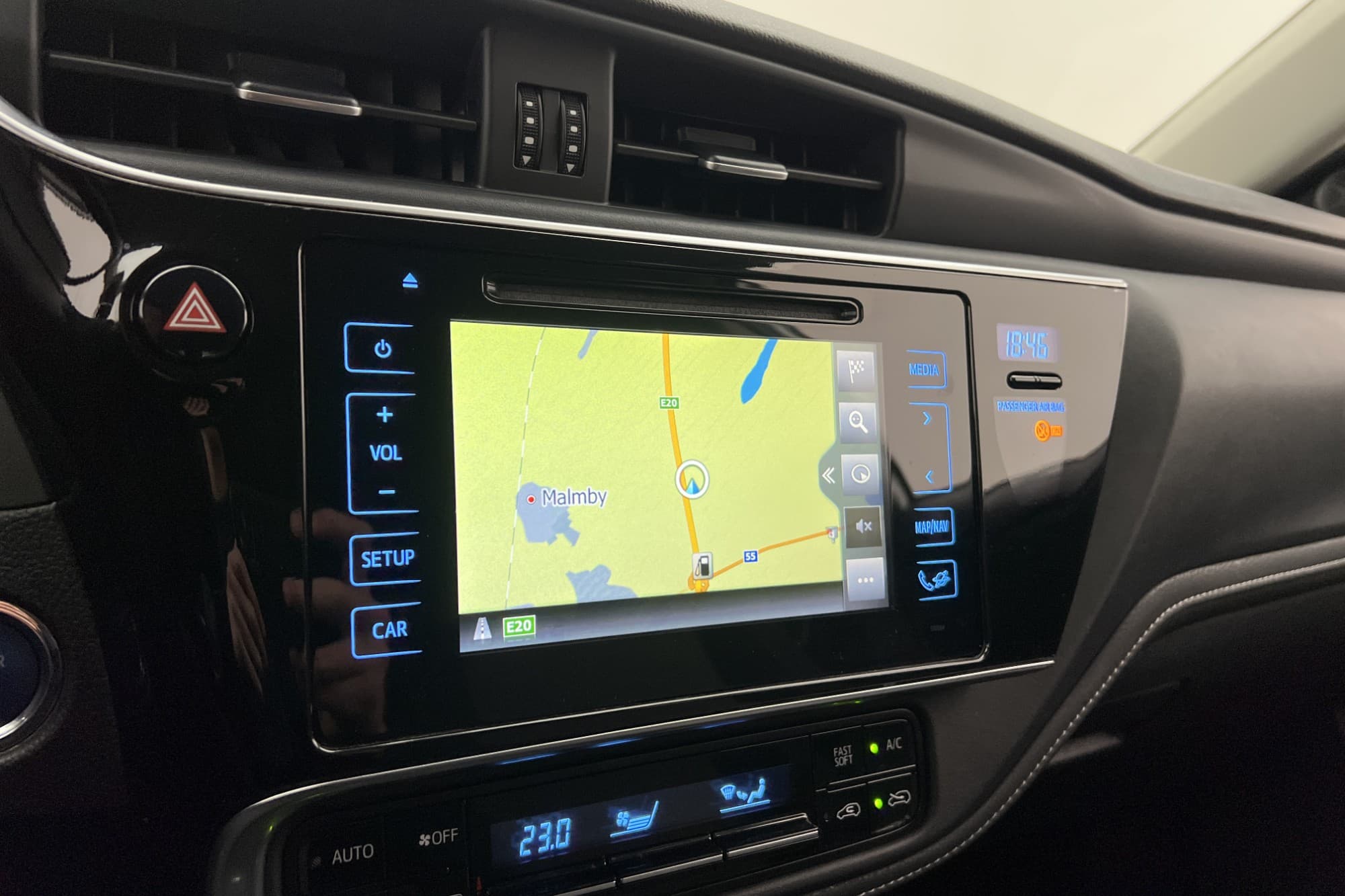 Toyota Auris Touring Sports Hybrid 136hk Kamera Navi Keyless