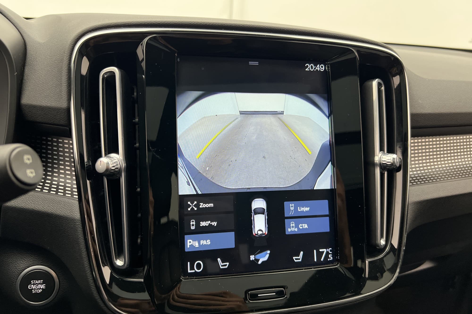 Volvo XC40 Recharge T5 R-Design Värmare Pano H/K 360 CarPlay