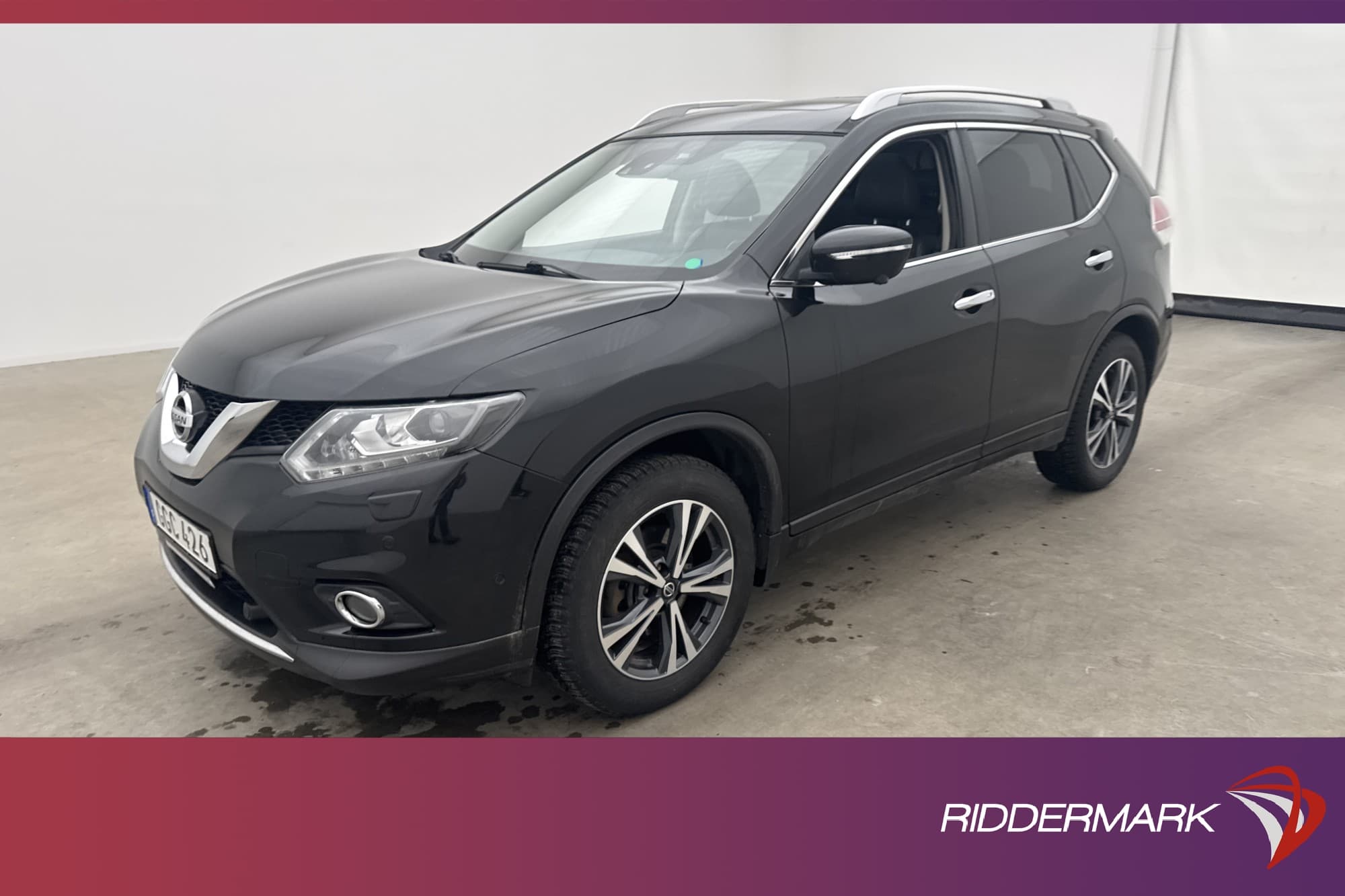 Nissan X-Trail 1.6 dCi 7-Sits Tekna Pano Skinn 360° Navi