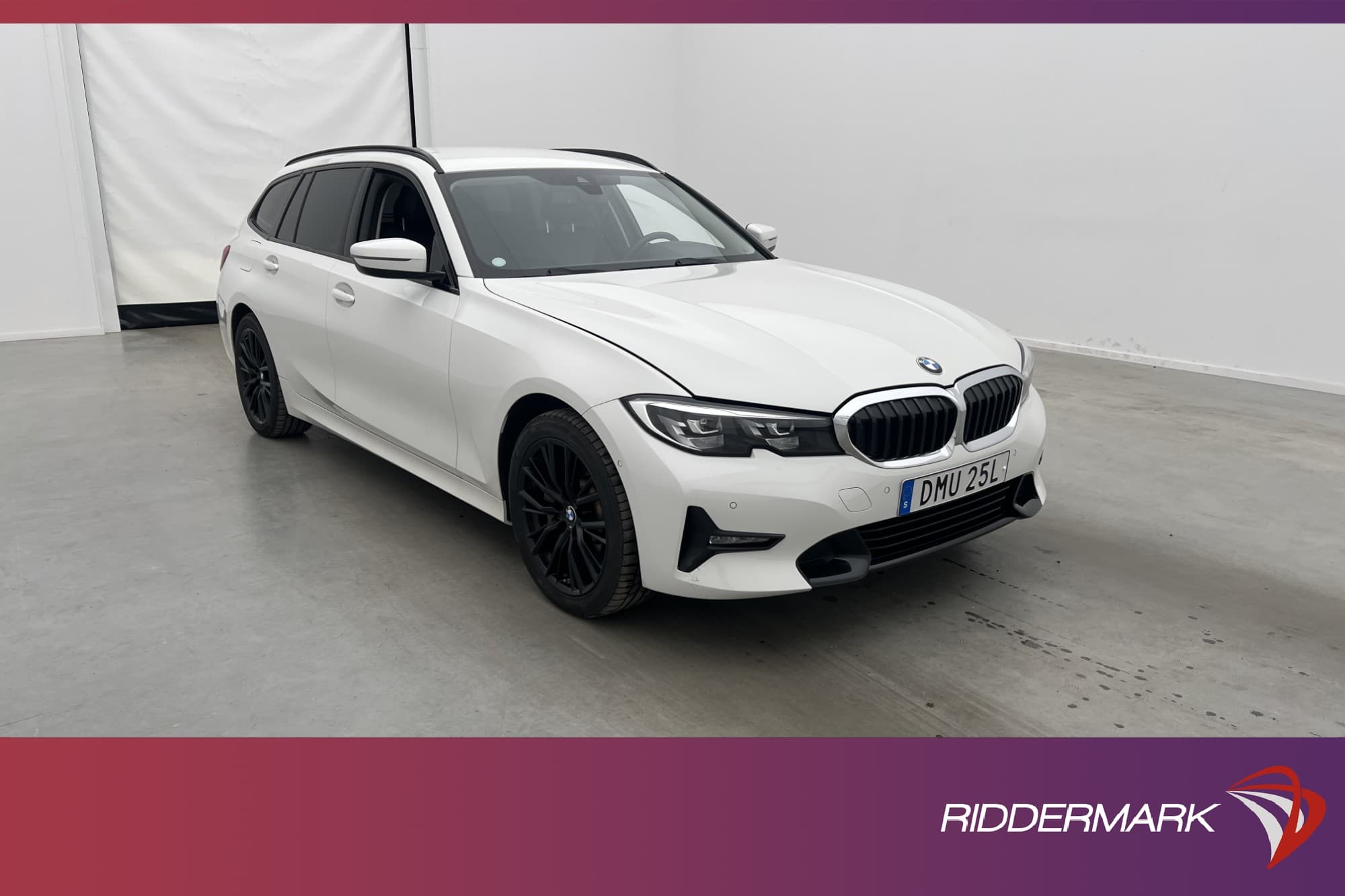 BMW 330 e xDrive 292hk