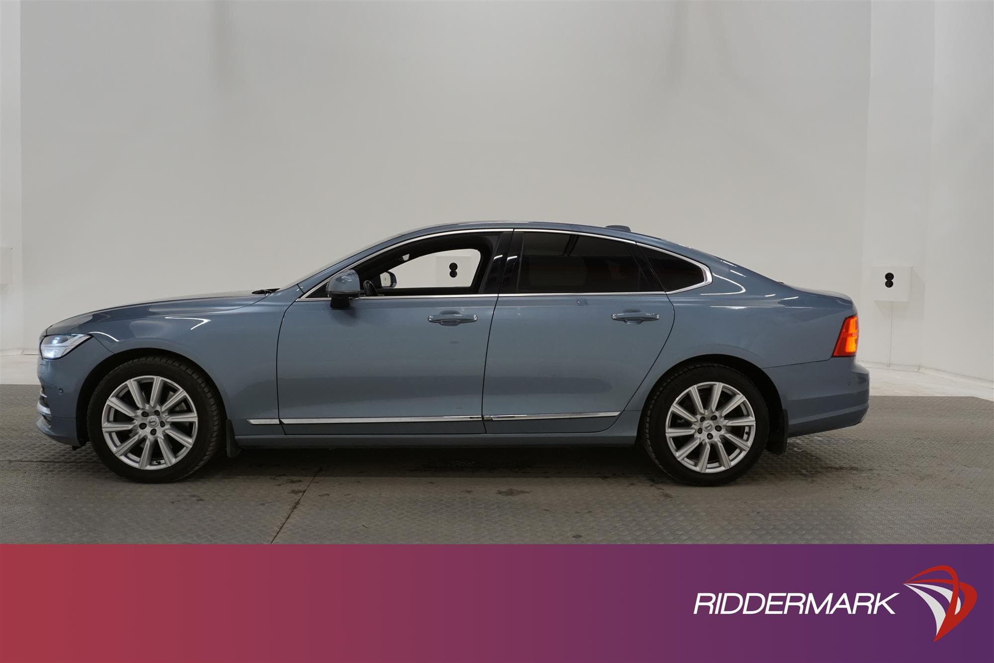 Volvo S90 D4 AWD 190hk