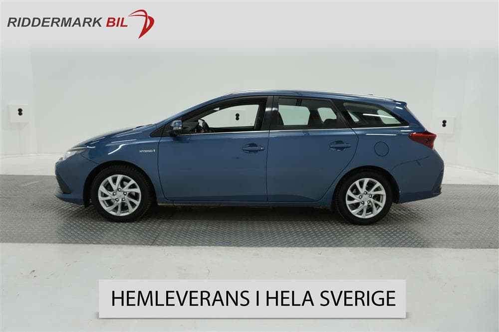 Toyota Auris Sports Hybrid 1.8 136hk