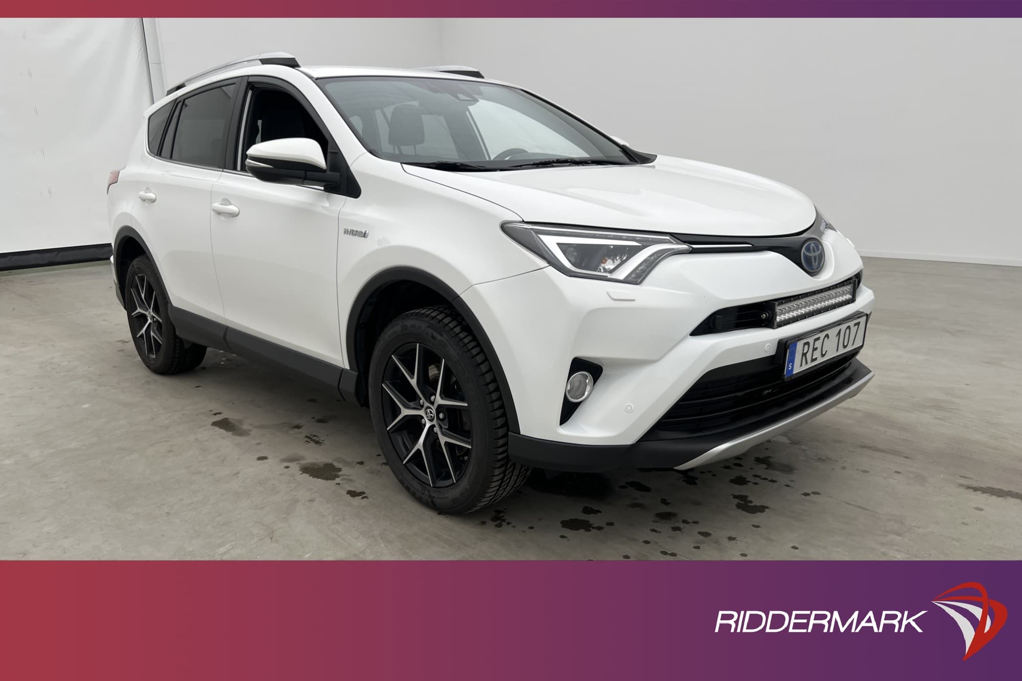 Toyota RAV4 Hybrid i-AWD 197hk