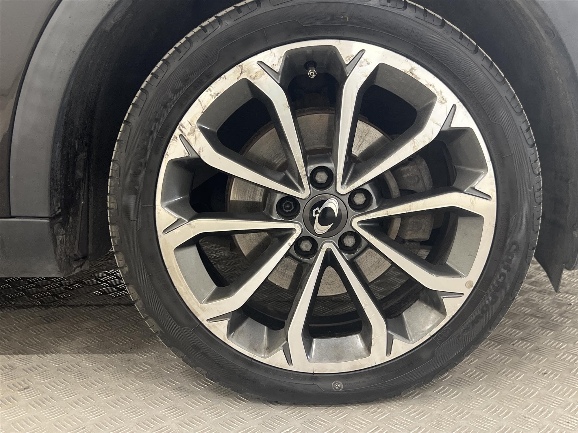 SsangYong Tivoli XLV 1.6 AWD 115hk Kamera Navi Välservad