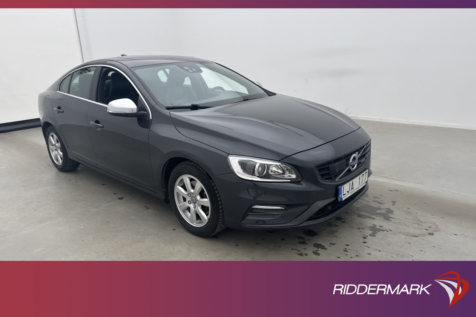 Volvo S60 D2 R-Design Taklucka Värmare Skinn Navi Sensorer