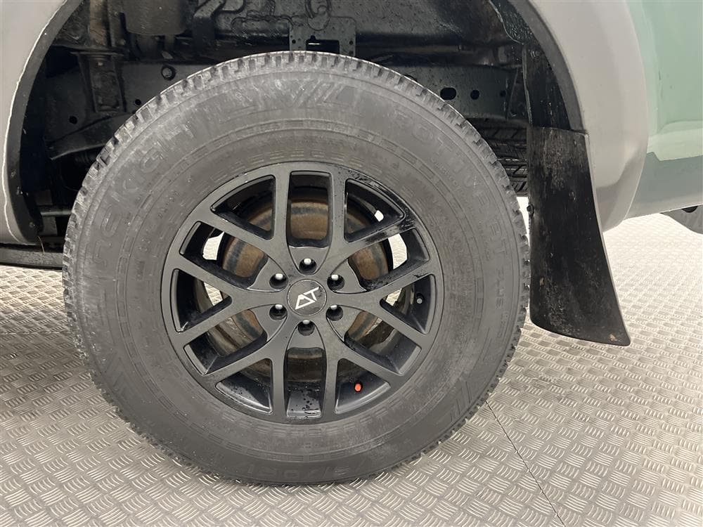 Nissan Navara Arctic Truck AT32 2.3 Aut 4x4 190hk Drag Moms interiör