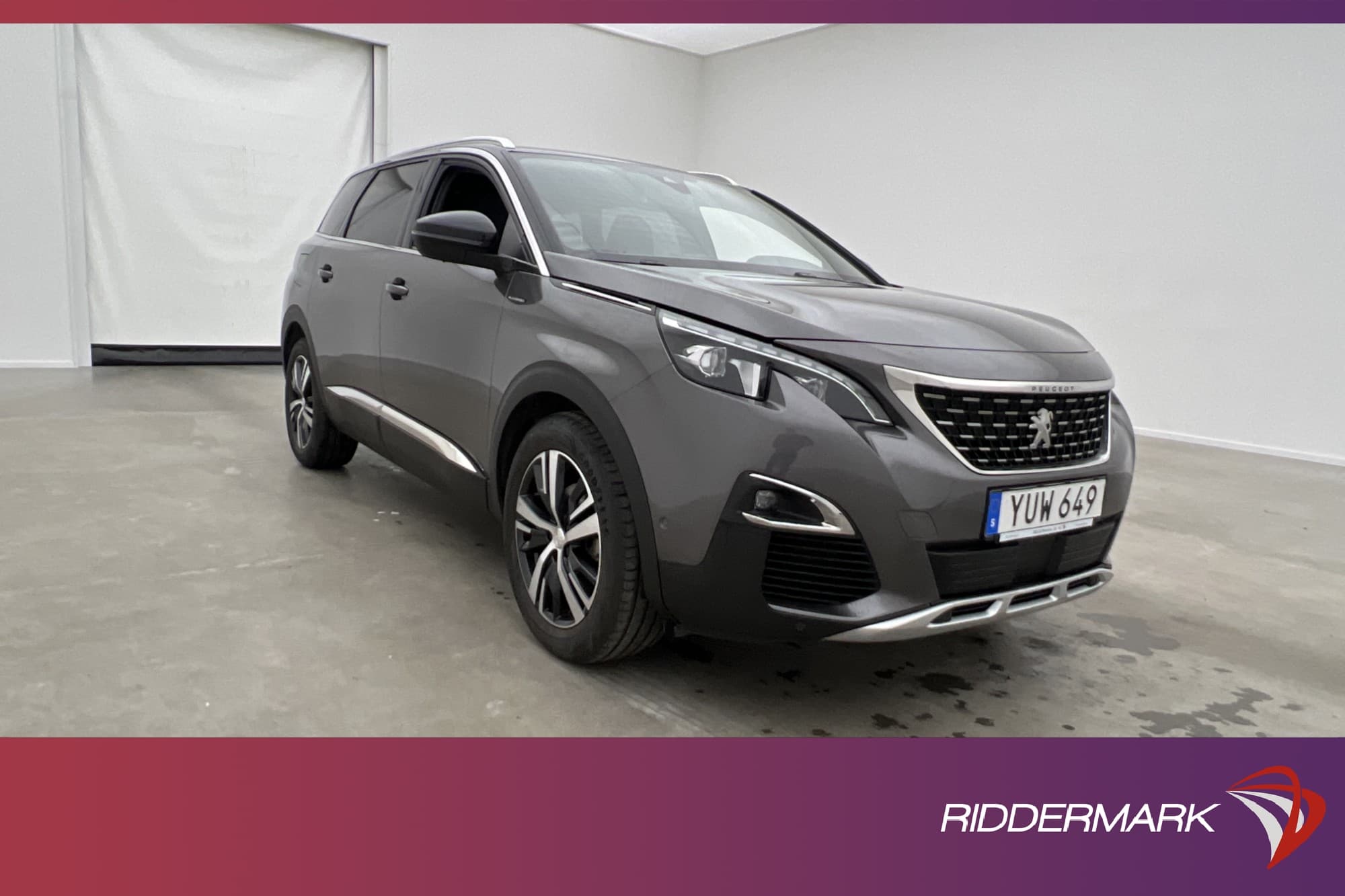 Peugeot 5008 180hk GT-Line 7-Sits Dragkrok CarPlay Sensorer