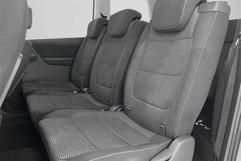 Volkswagen Sharan 150hk 7-Sits Pano B-Kamera Drag 0,47l/milinteriör
