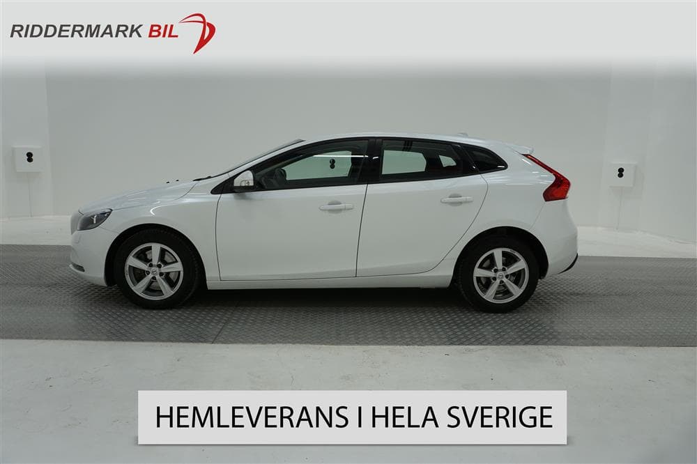 Volvo V40 T2 122hk
