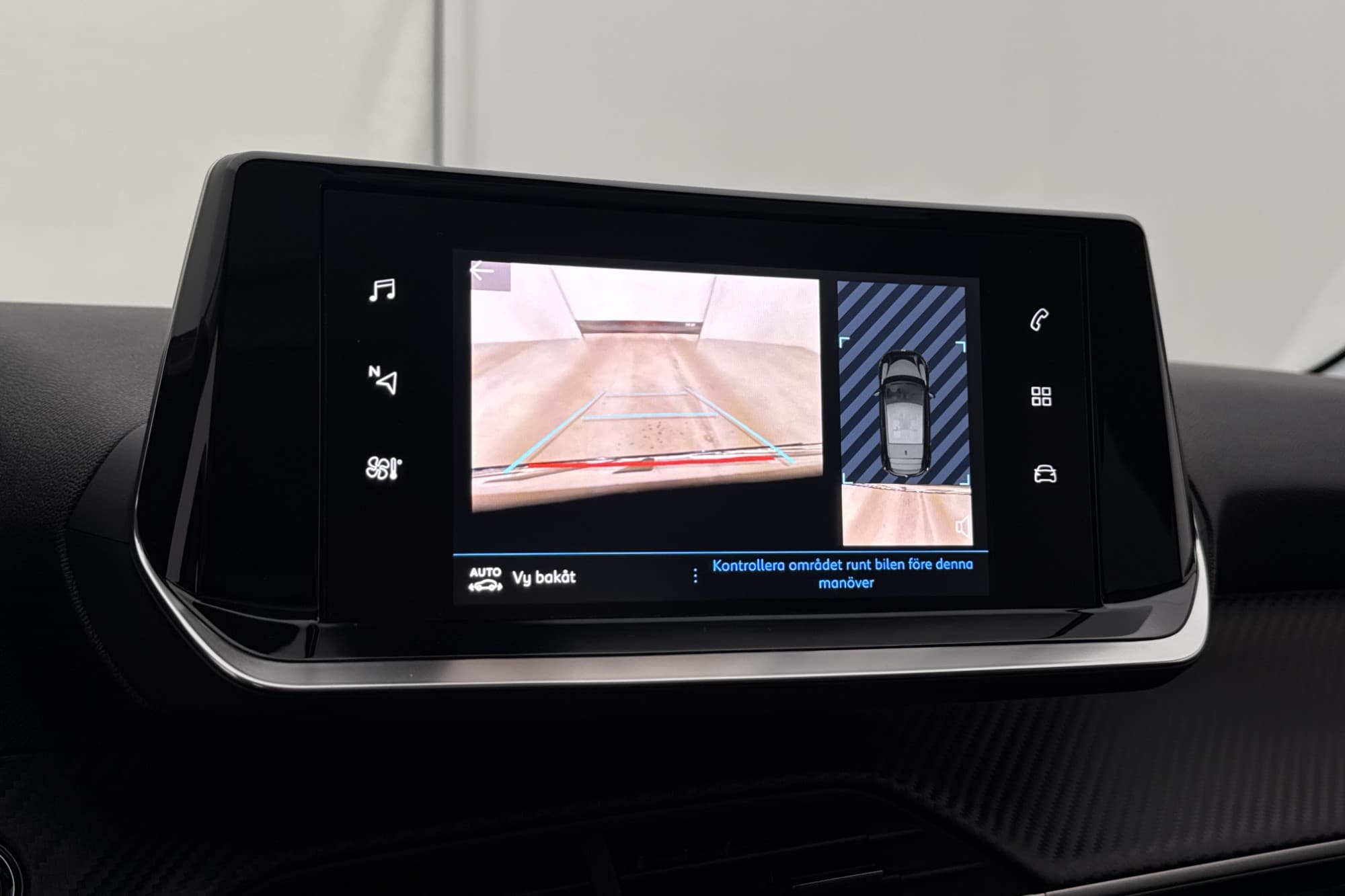 Peugeot 208 1.2 PureTech Allure MOMS Pano Kamera CarPlay