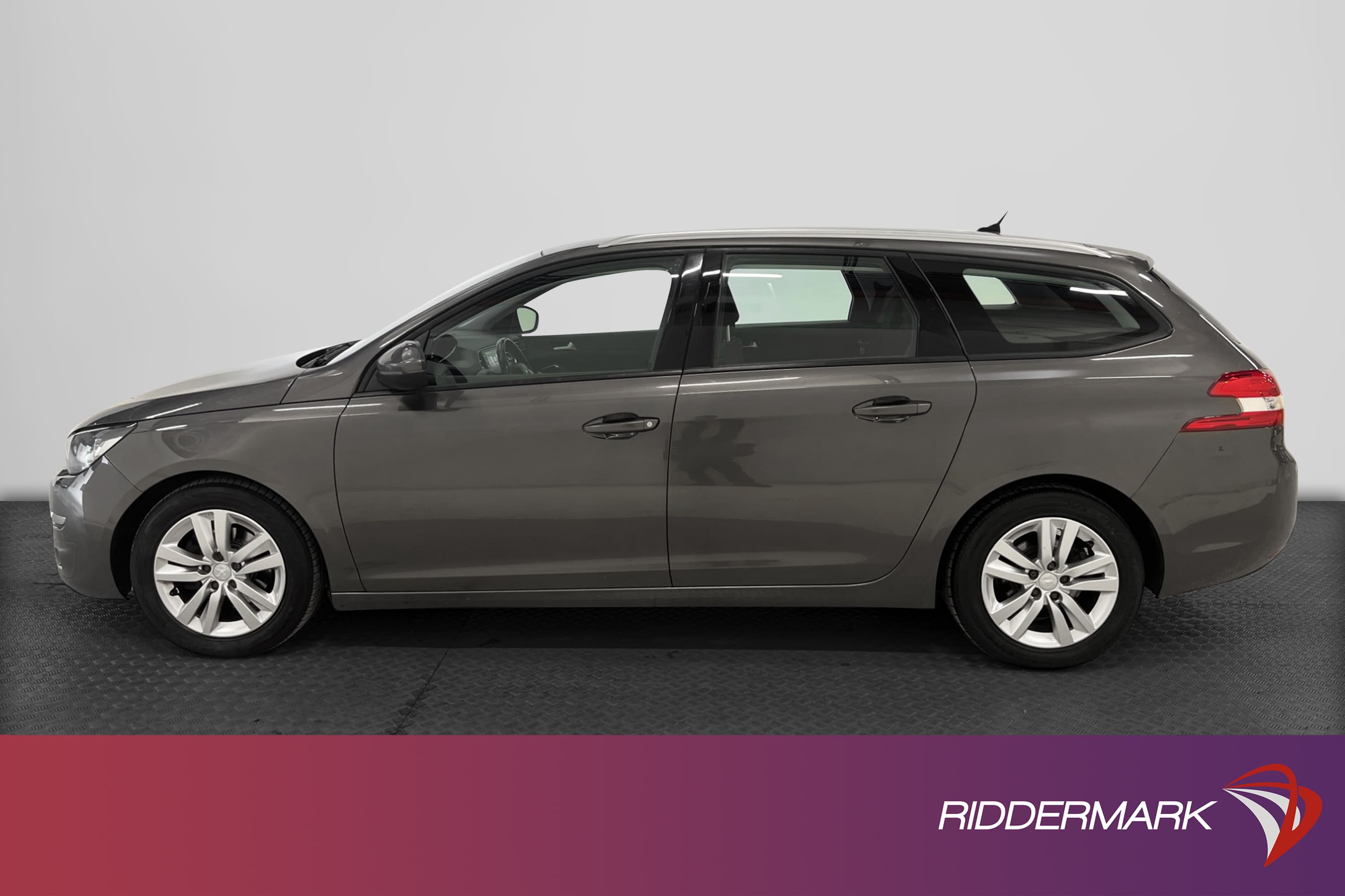 Peugeot 308 SW 1.2 e-THP 130hk