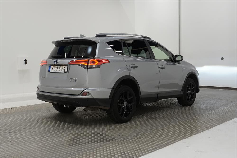Toyota RAV4 2.5 HSD AWD 197hk B-Kamera Lane Assist 0,53L/mil