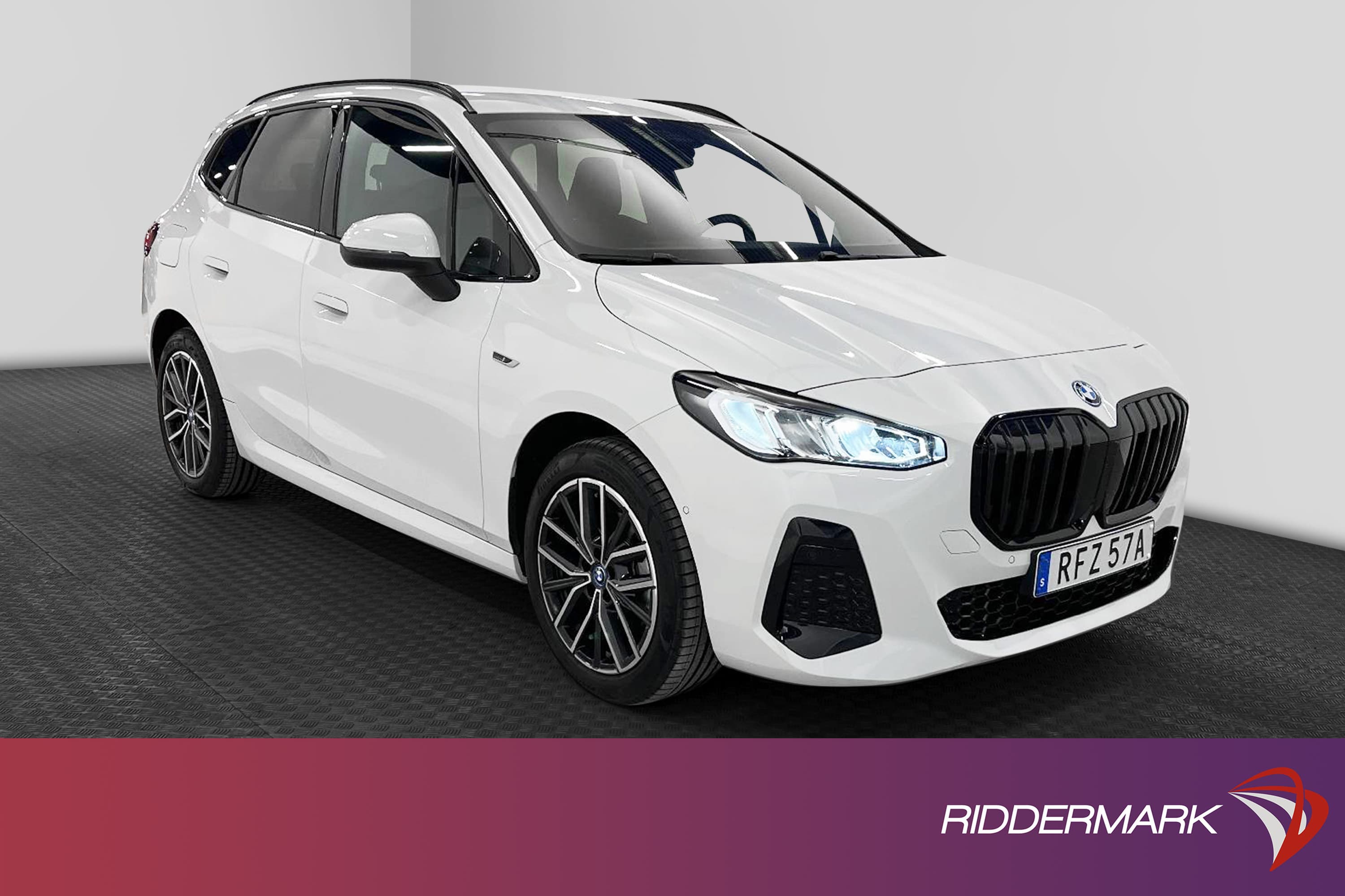 BMW 225e xDrive Active Tourer 245hk