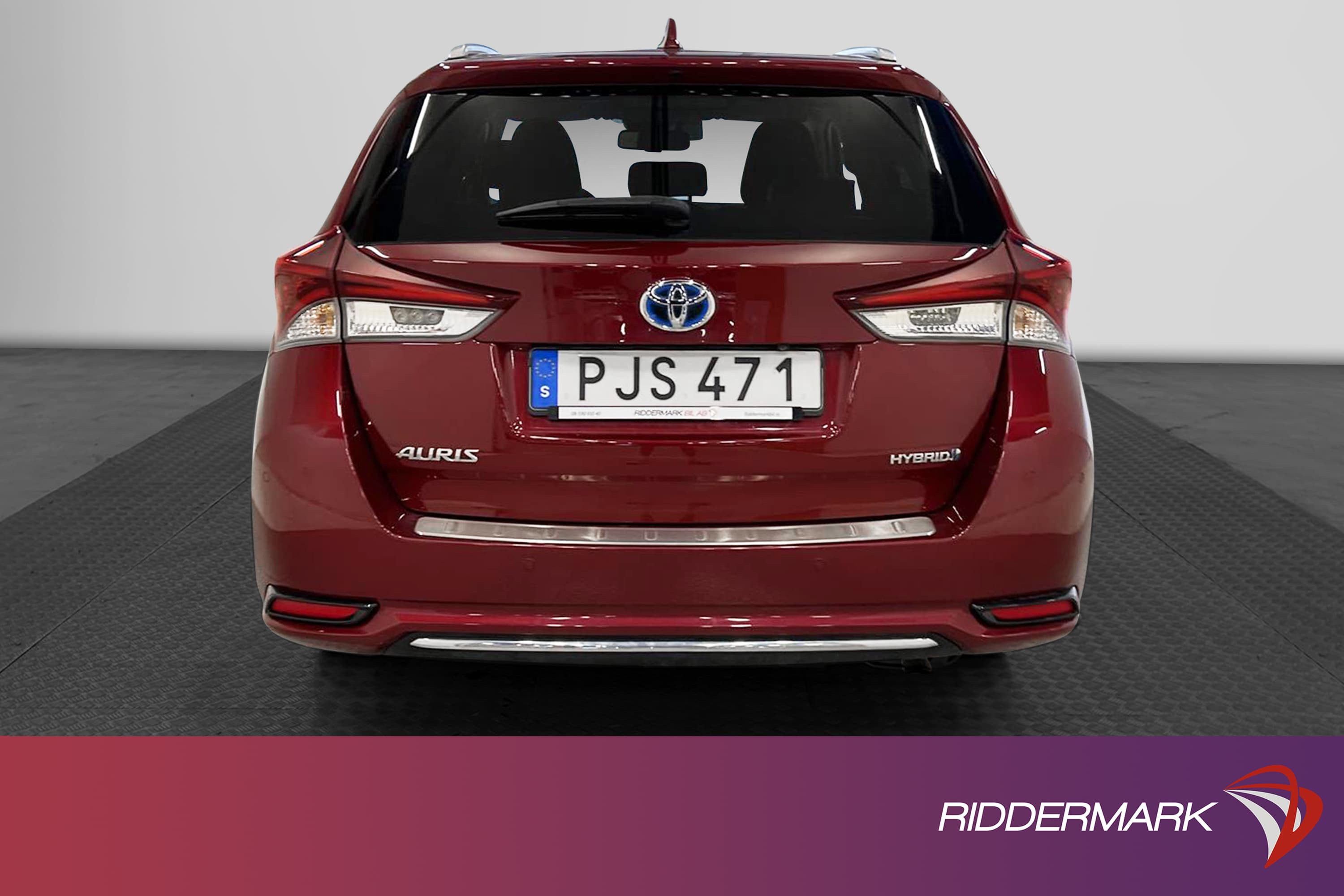 Toyota Auris TS Hybrid e-CVT 136hk 2 Brukare M&K-Värm B-Kam