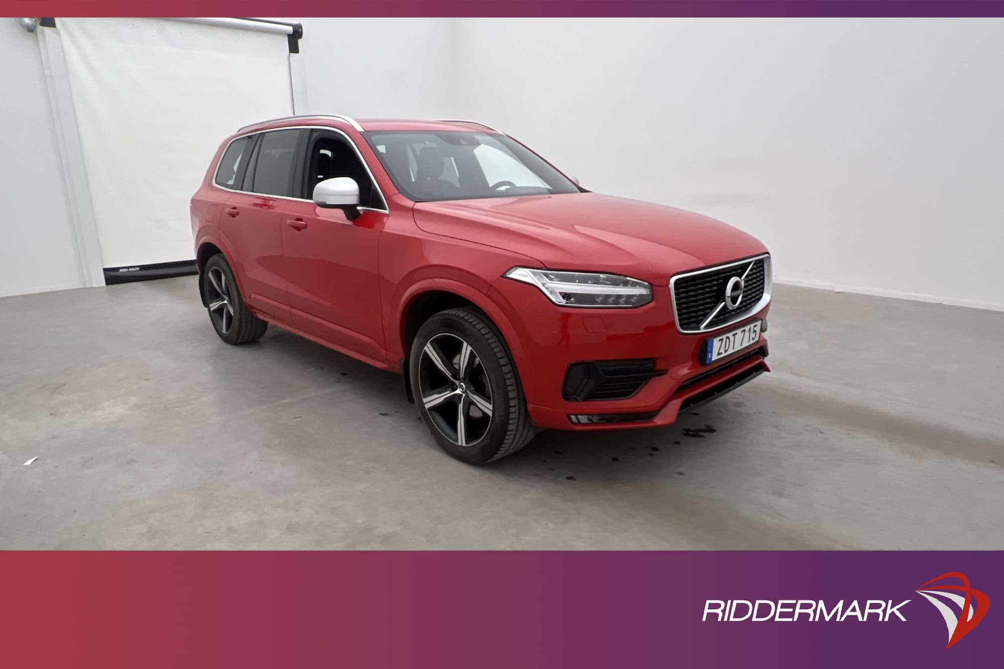 Volvo XC90 T5 AWD 250hk