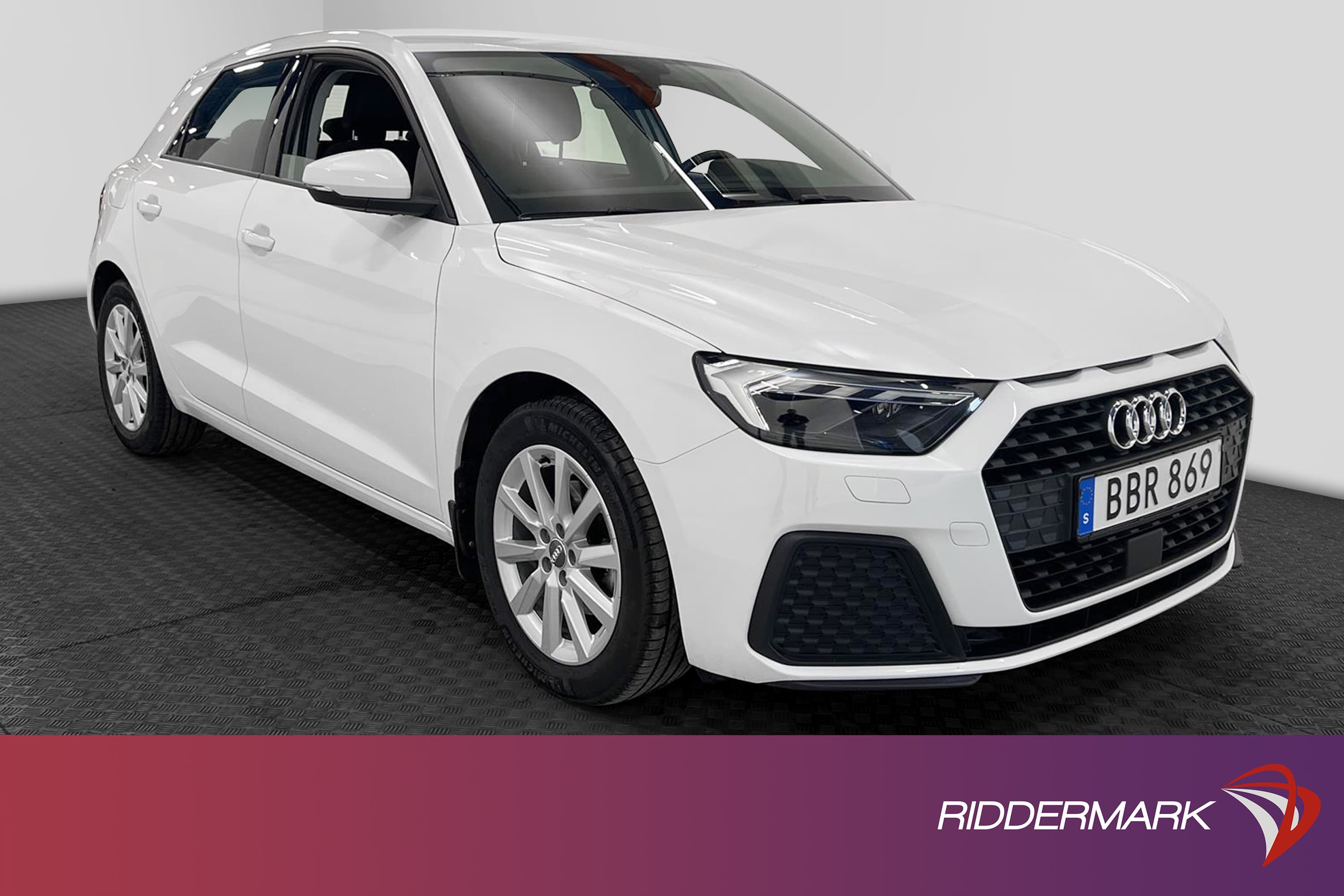 Audi A1 Sportback 30 TFSI 116hk Proline Cockpit C-Play 
