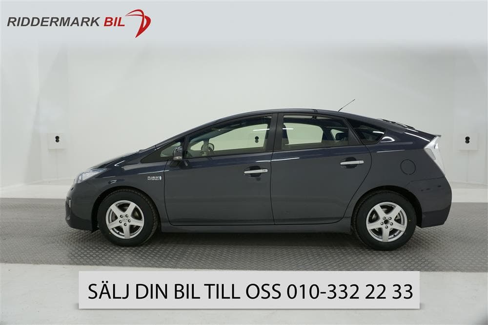 Toyota Prius 1.8 Plug-In 136hk