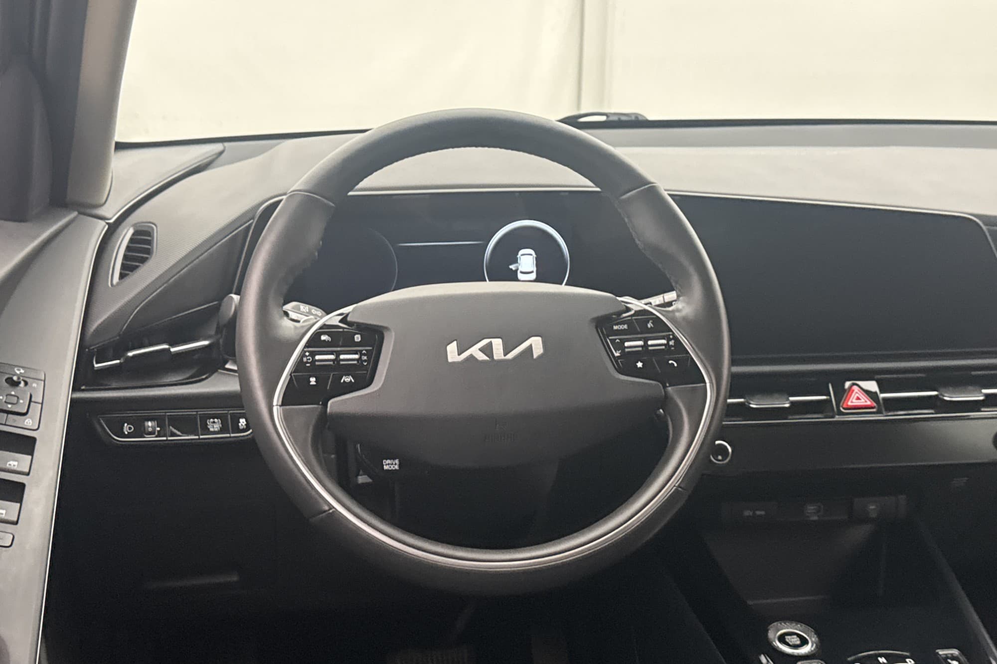 Kia Niro Hybrid DCT 141hk Action B-Kamera Navi MOMS 