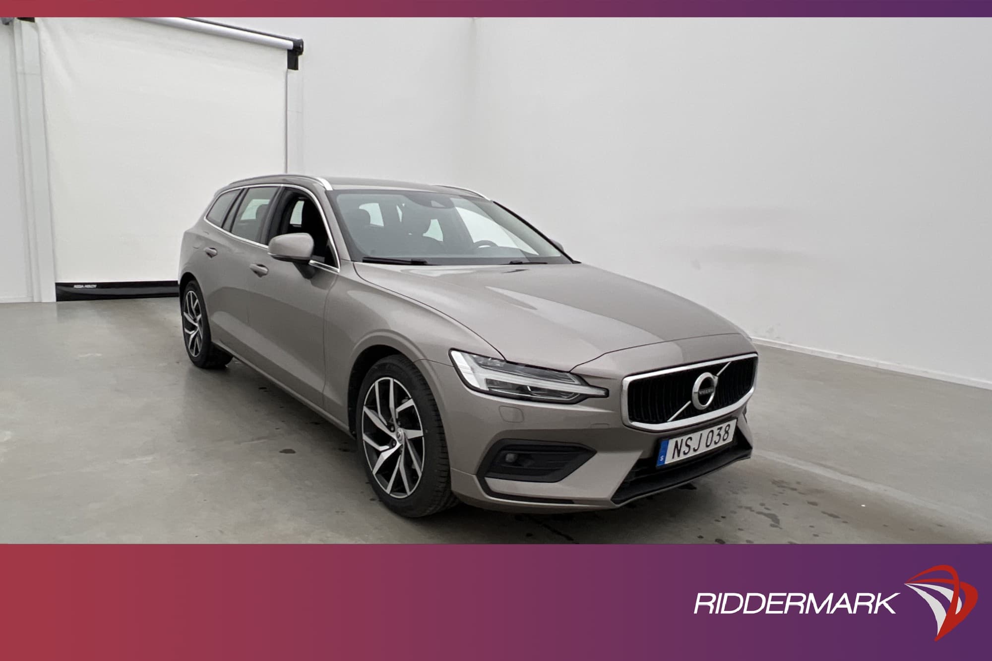 Volvo V60 D4
