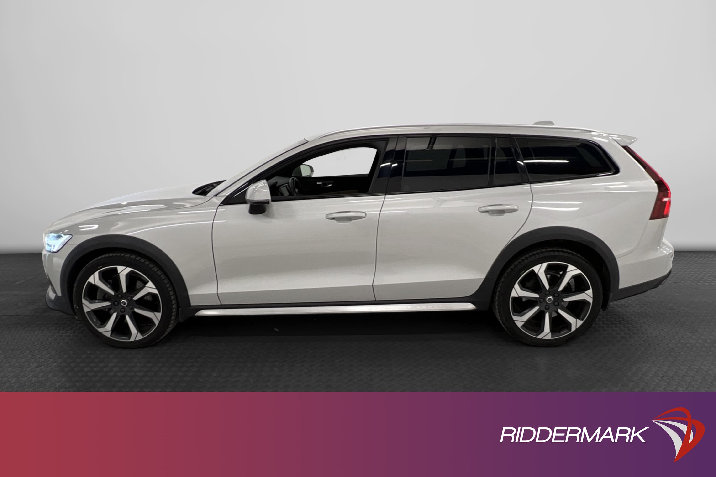 Volvo V60 Cross Country D4 190hk AWD