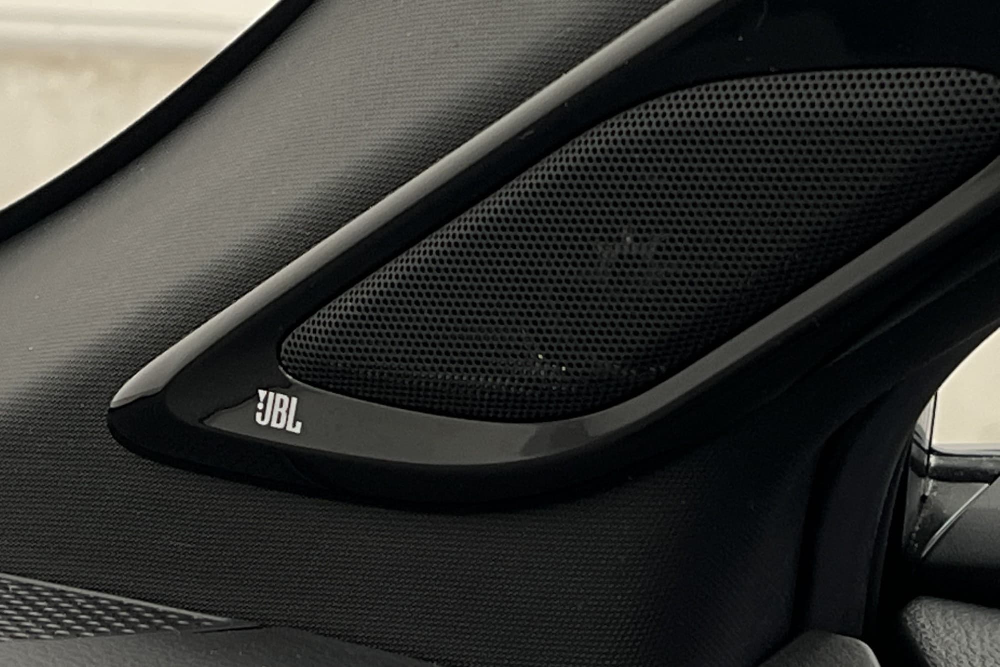 Toyota C-HR Hybrid 122hk X-Edition JBL Skinn Kamera Rattvärm