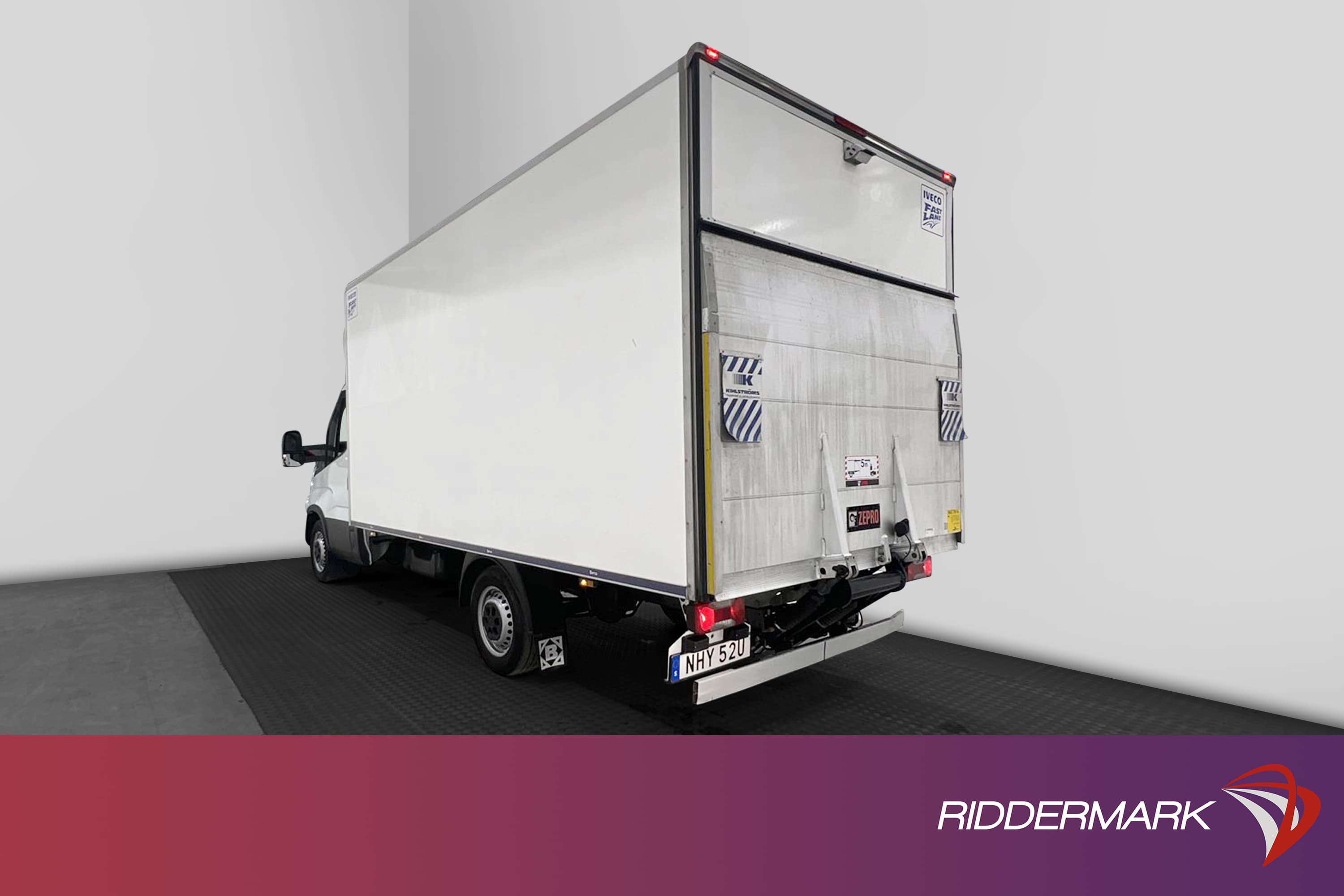 Iveco Daily 2.3JTD Automat Kamera Bakgavel Värmare Moms