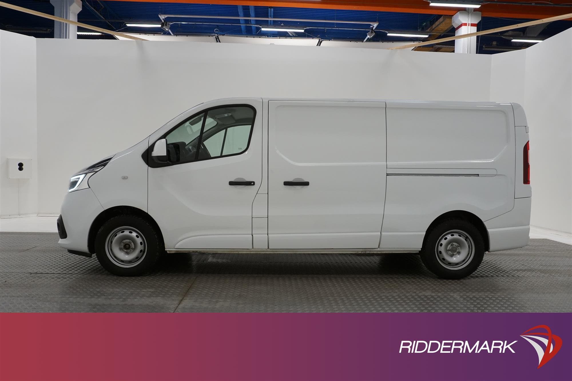 Renault Trafic Skåpbil 2.9t