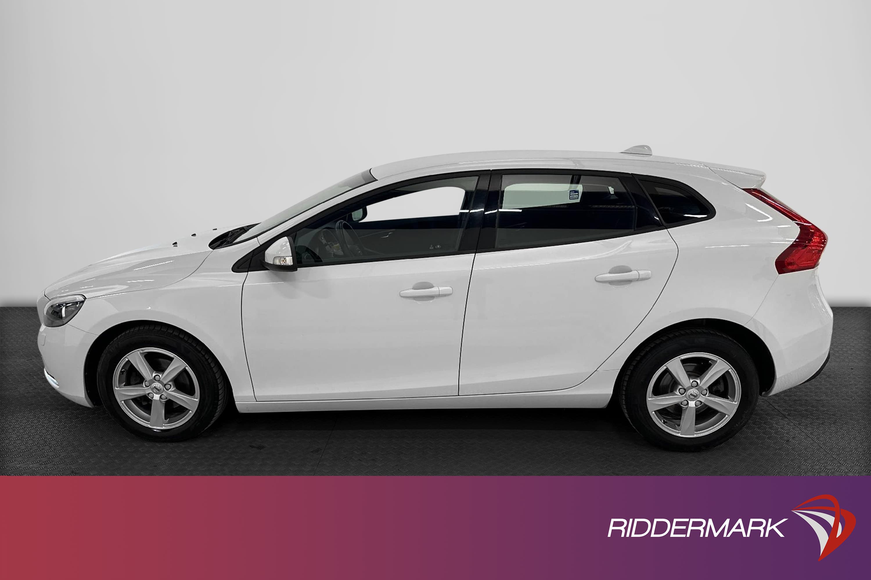 Volvo V40 D2 120hk