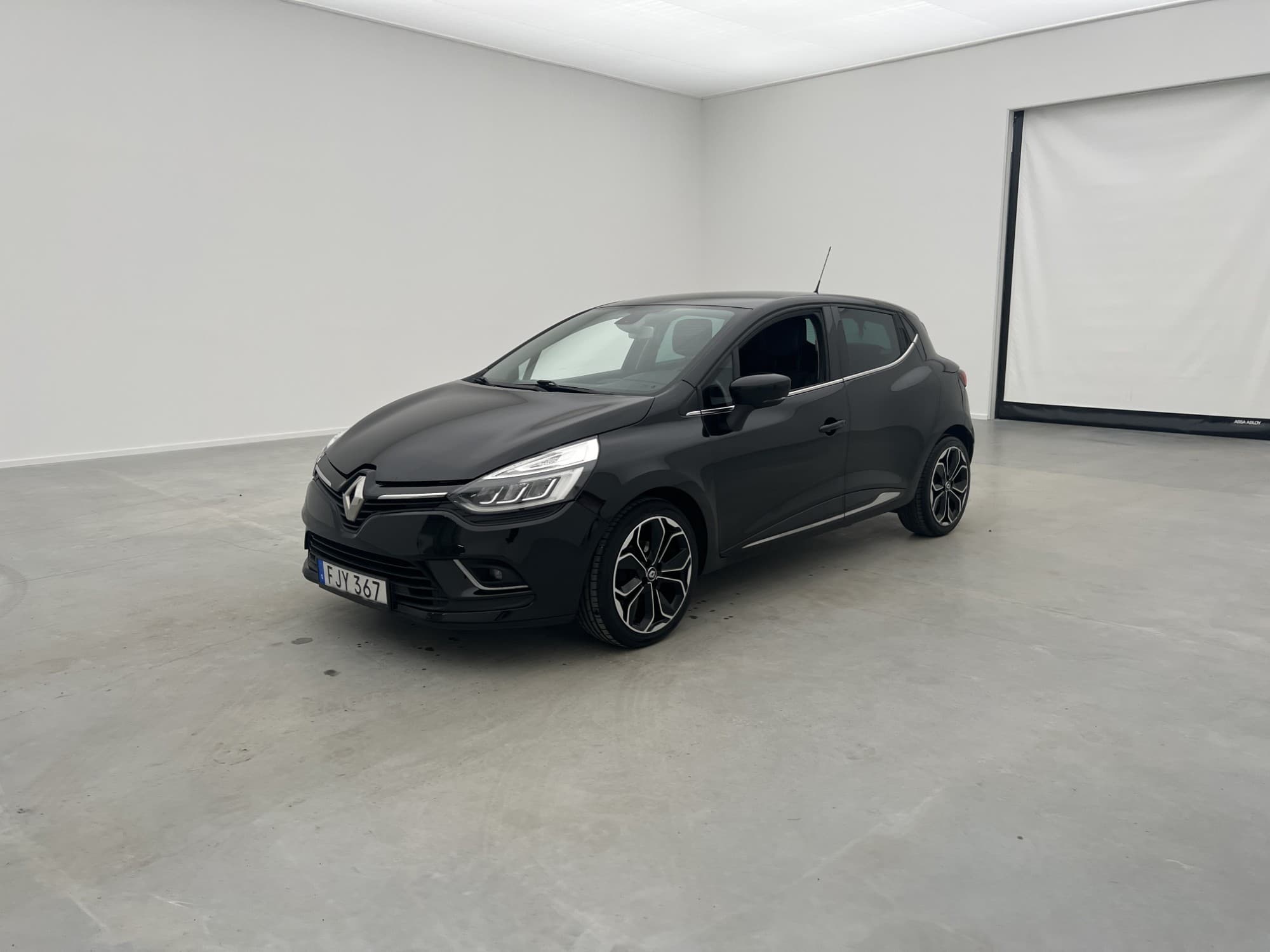 Renault Clio TCe 90hk