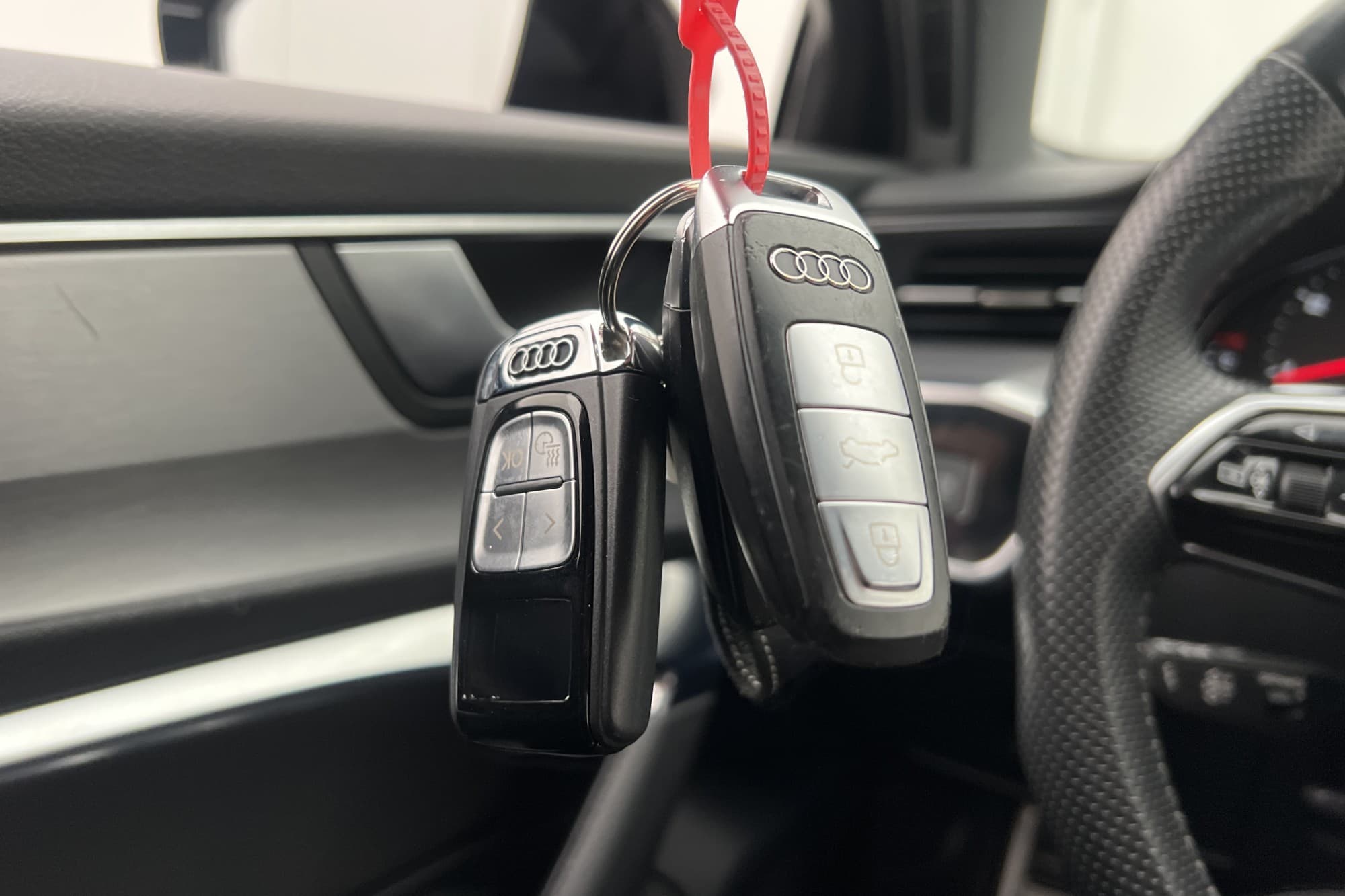 Audi A6 Avant 40 TDI Q S-Line D-Värmare Navi Matrix Dragkrok