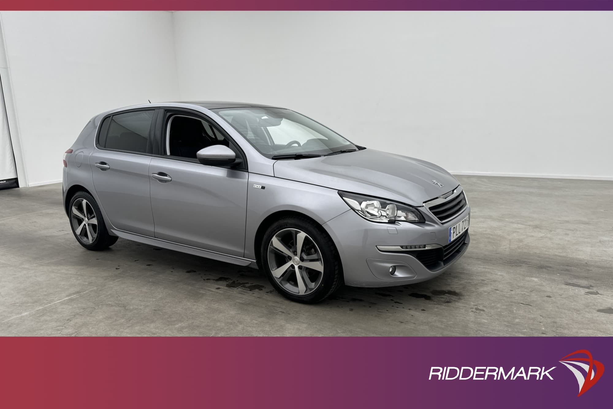 Peugeot 308 e-THP 130hk