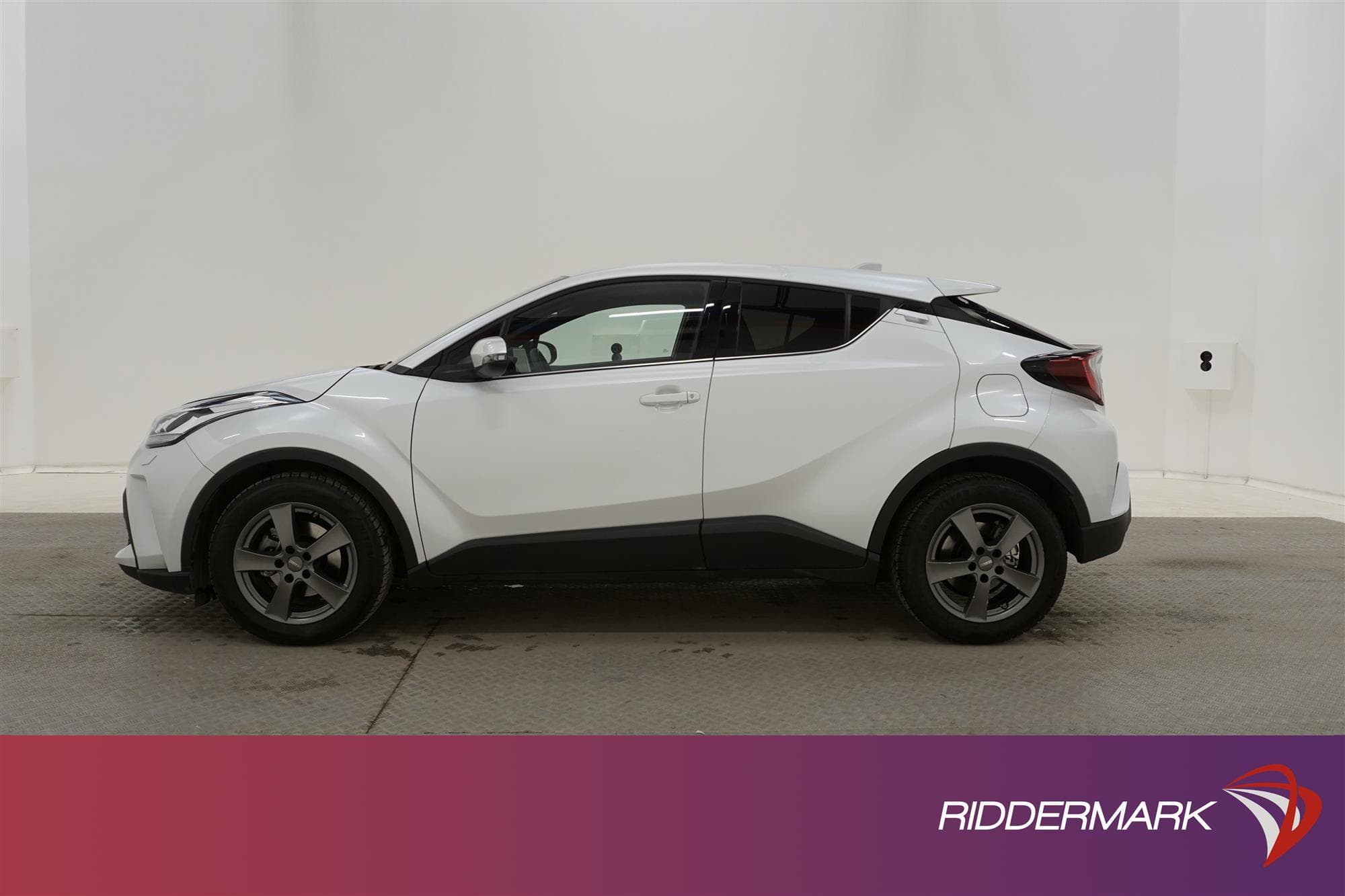 Toyota C-HR Hybrid 122hk Navi