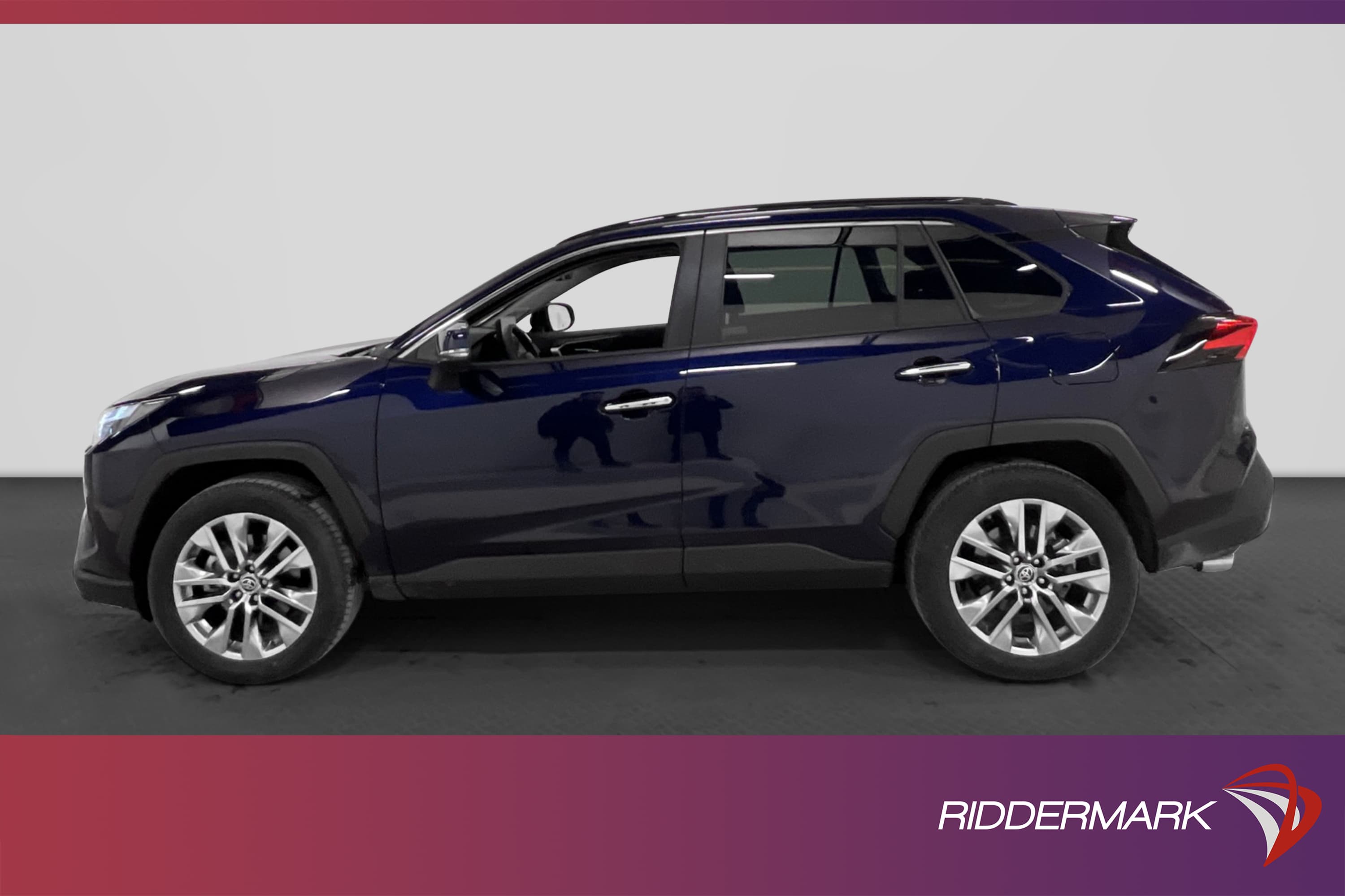 Toyota RAV4 Hybrid AWD-i