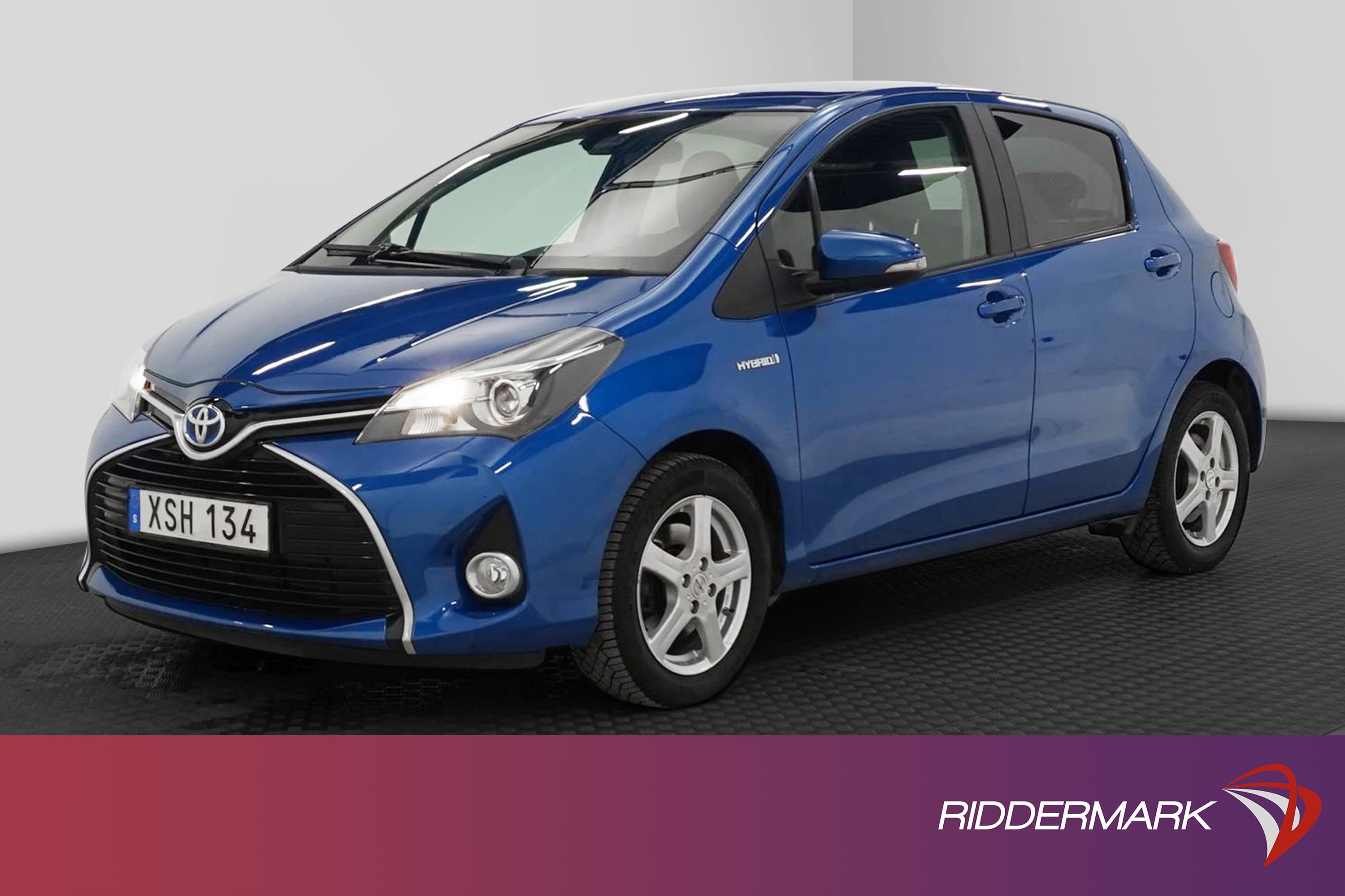 Toyota Yaris Hybrid 101hk M-Värmare B-Kam Navi 0,33L/mil