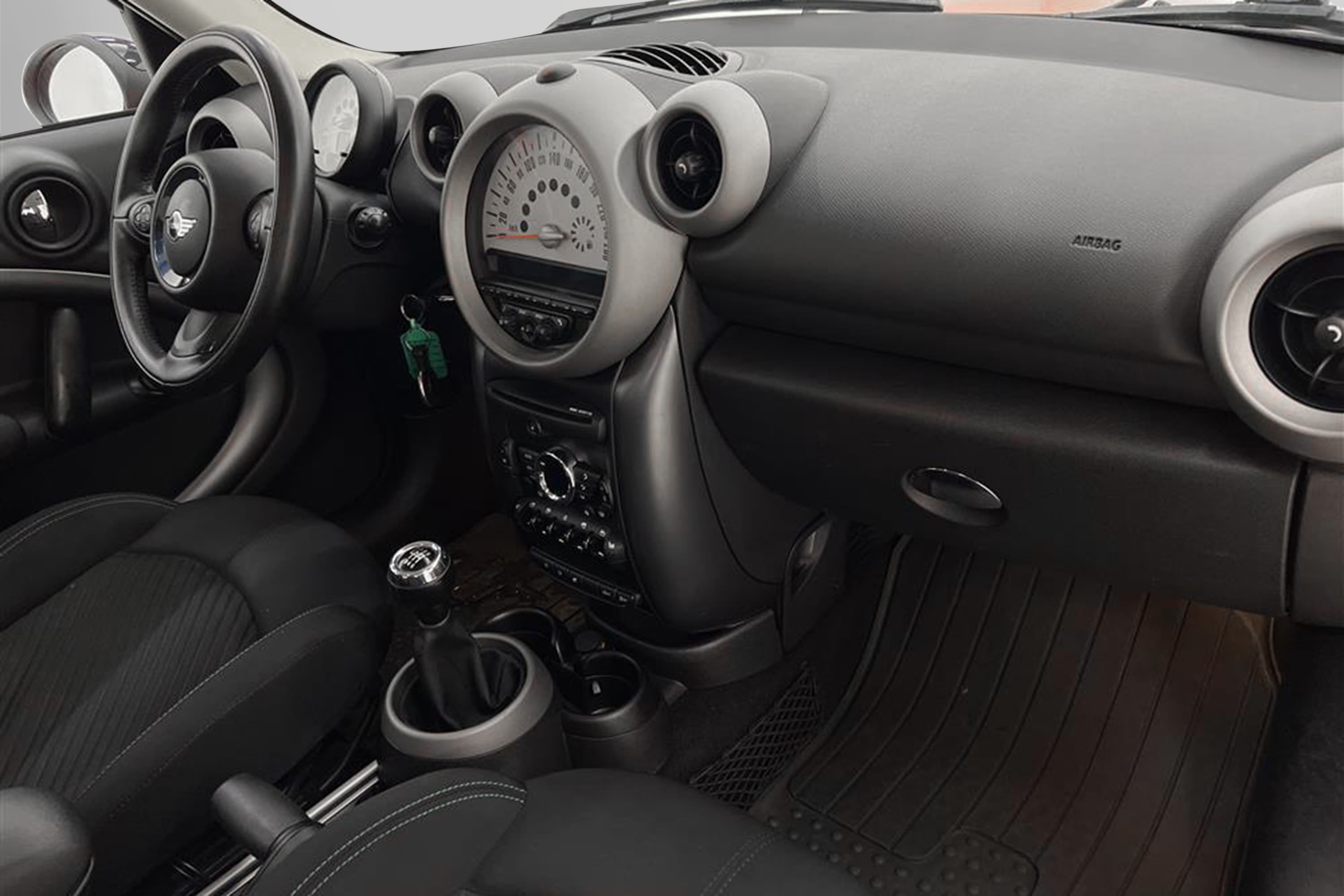 MINI Cooper SD Countryman 143hk Pepper PDC Välserv 0,46l/milinteriör