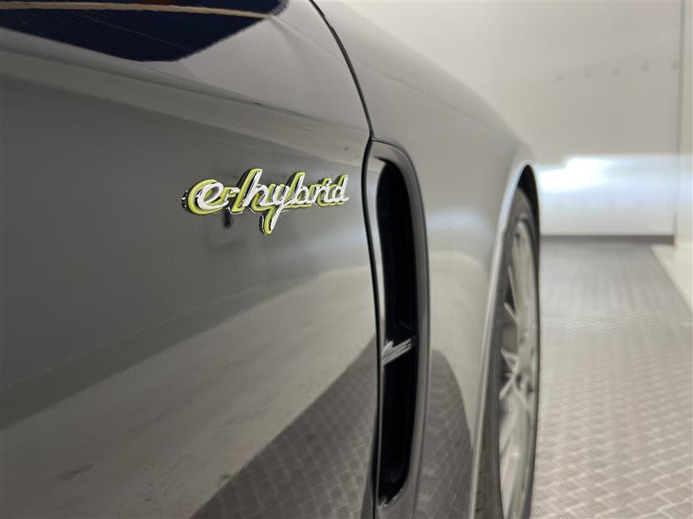 Porsche Panamera Turbo S E-Hybrid 680hk Kolfiber Pano Burmes