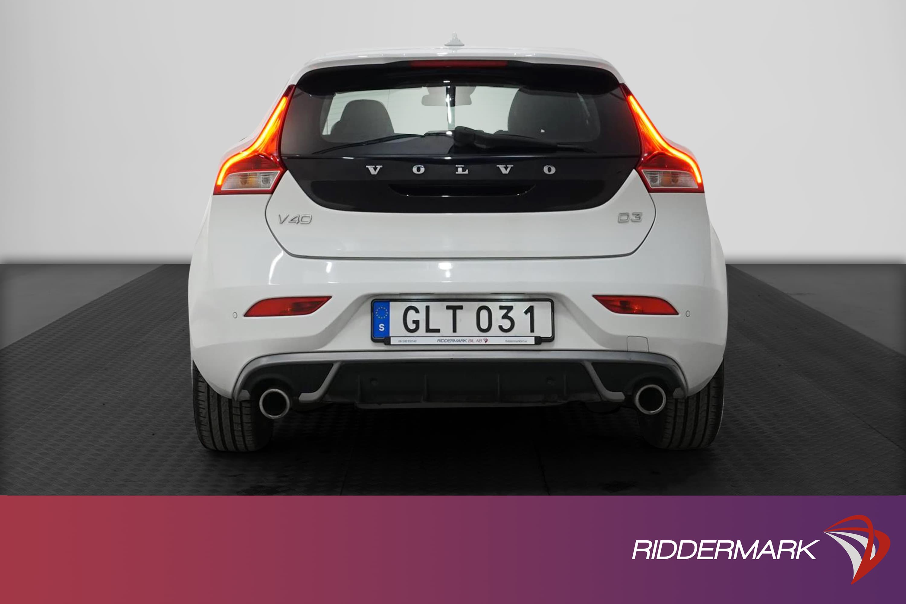 Volvo V40 D3 150hk R-Design VOC Värmare Helskinn 0,52l/milexteriör