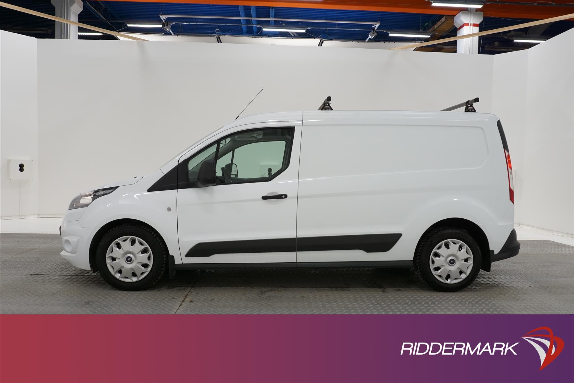 Ford Transit Connect 1.6TDCi LWB V-inredd Drag Värmare Moms 