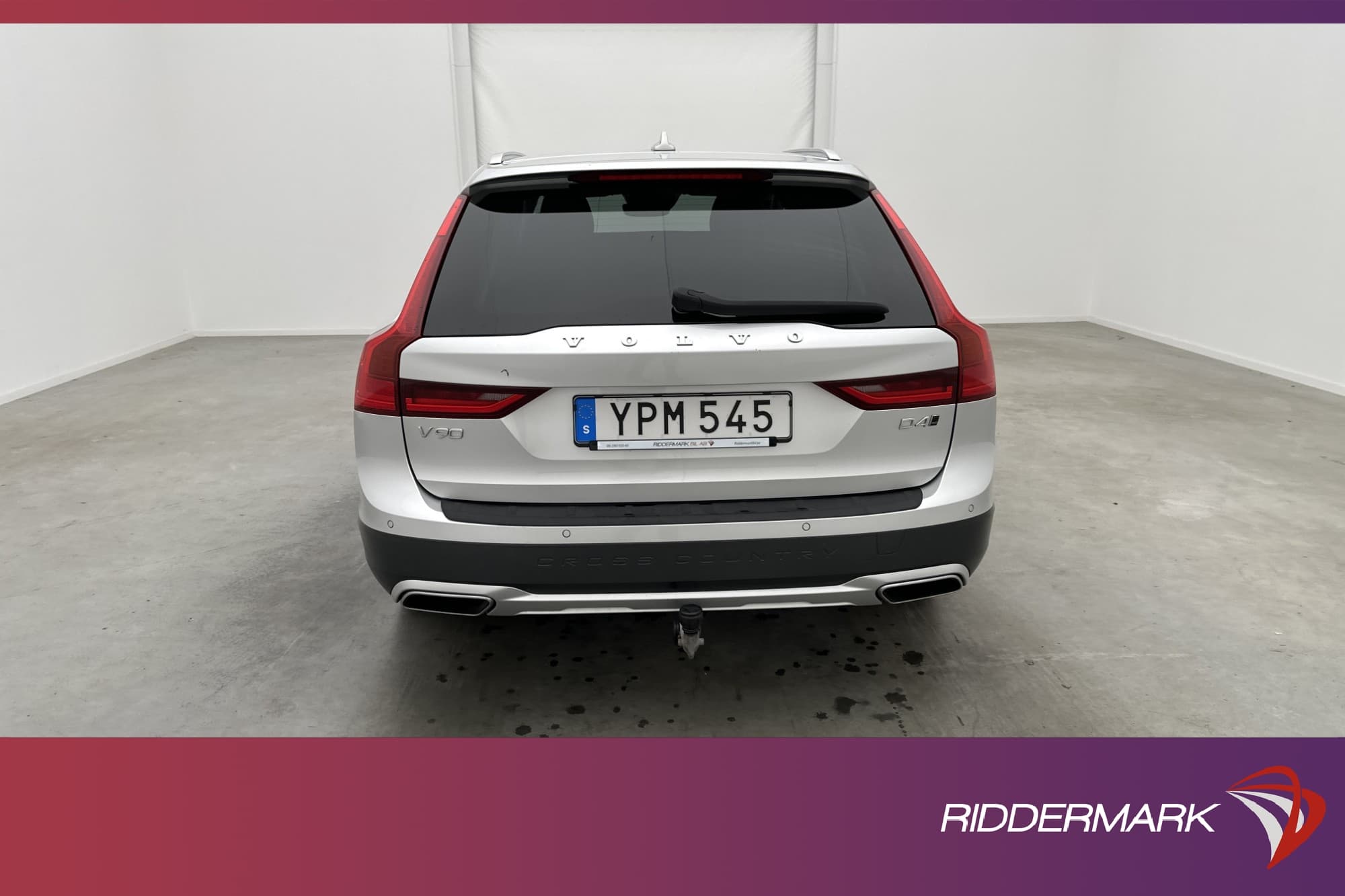 Volvo V90 Cross Country D4 AWD