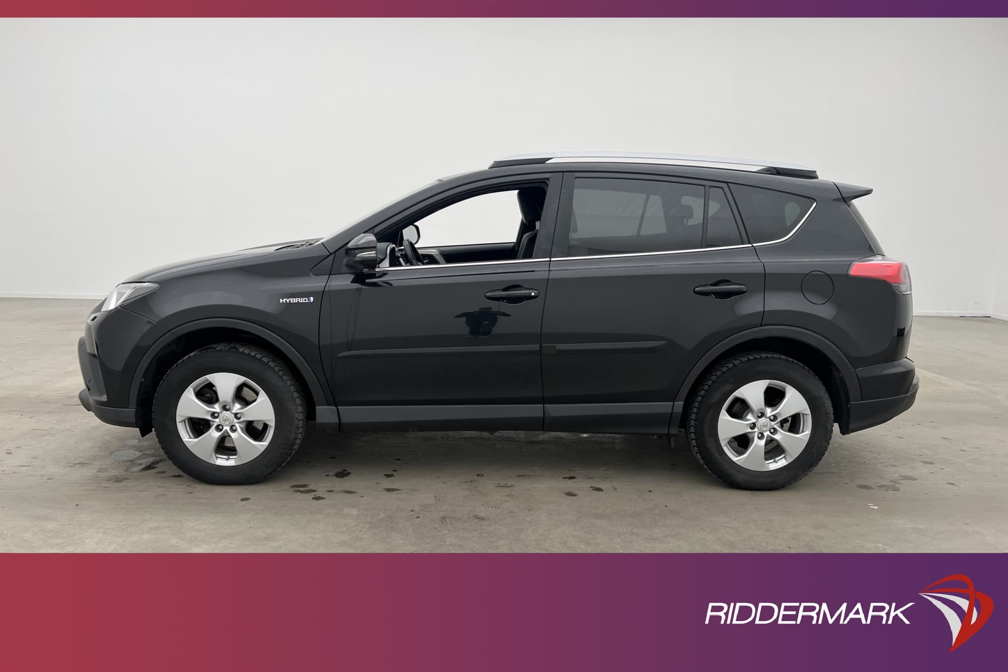 Toyota RAV4 2.5 AWD 197hk MOMS X-Edition Dragkrok Kamera
