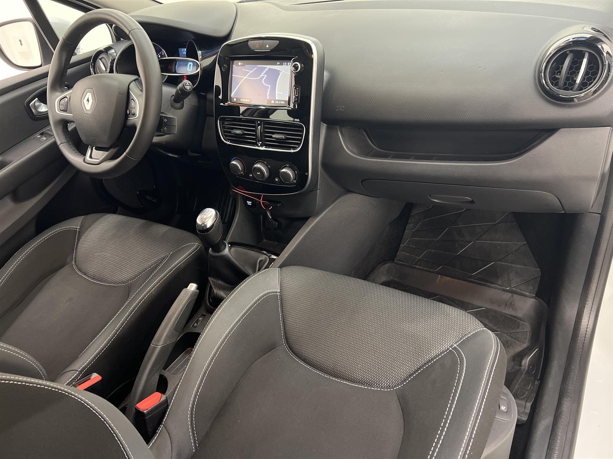 Renault Clio Sport Tourer 0.9 TCe 90hk Navi PDC 0,47L/mil