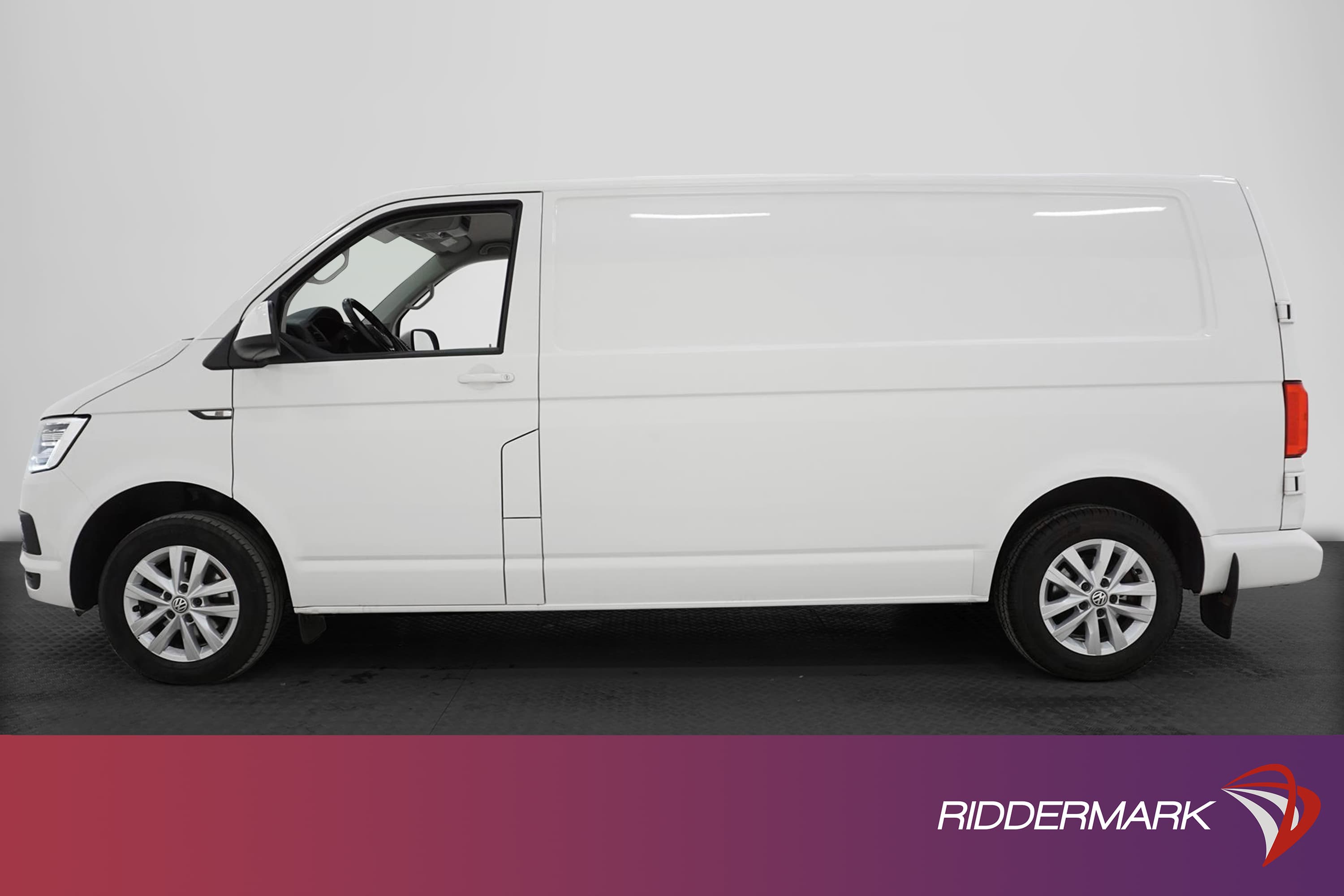 Volkswagen Transporter 2.0TDI Aut V-inr Drag Värmare Moms