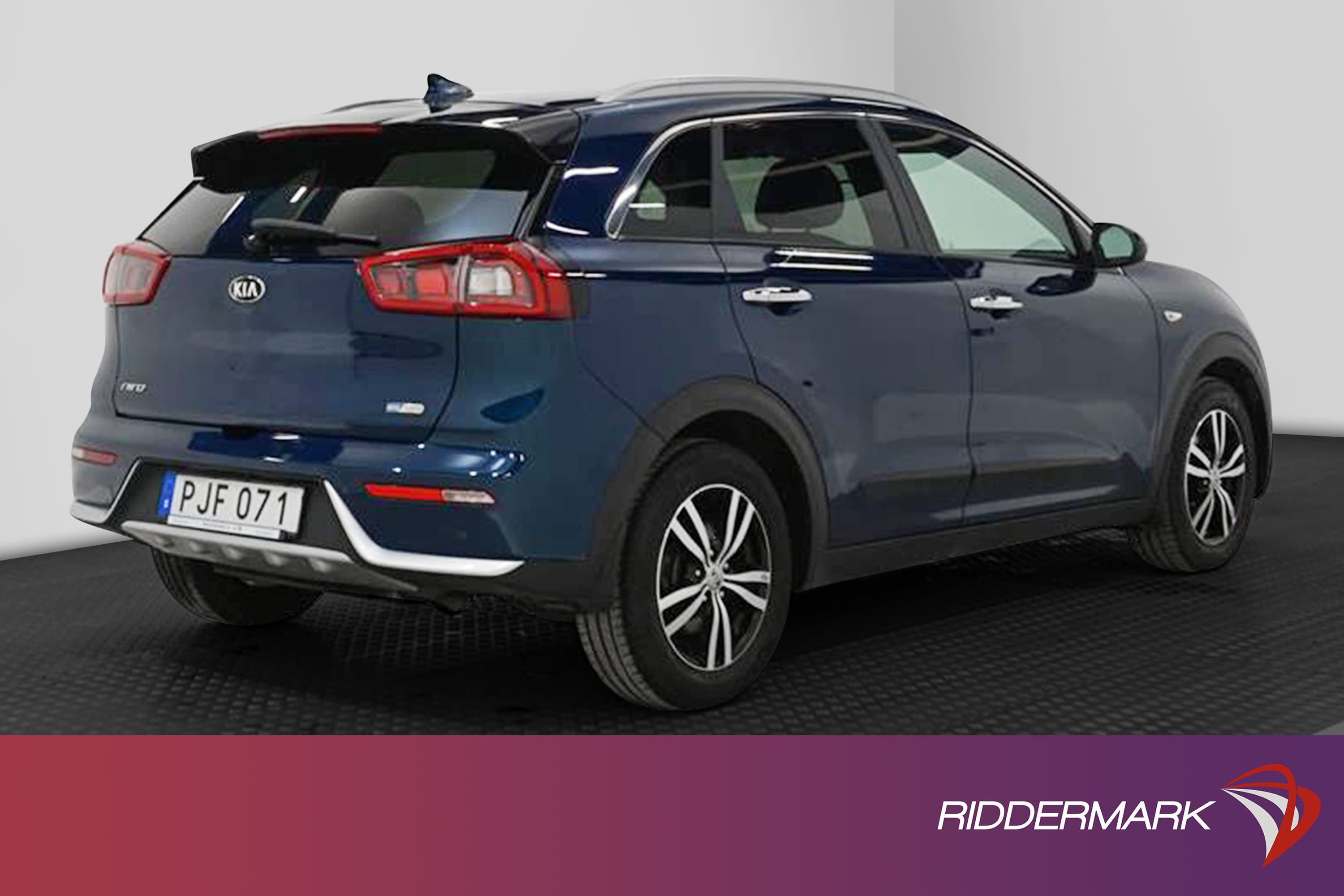 Kia Niro Hybrid 1.6 DCT Navi B-kam Välserv 0,38l/mil