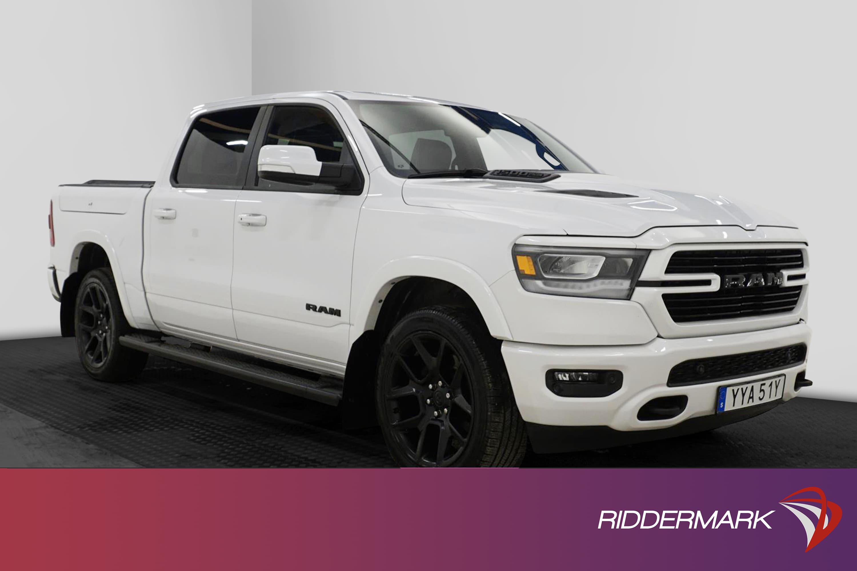 Dodge Ram Laramie Night 5.7 401hk Rambox