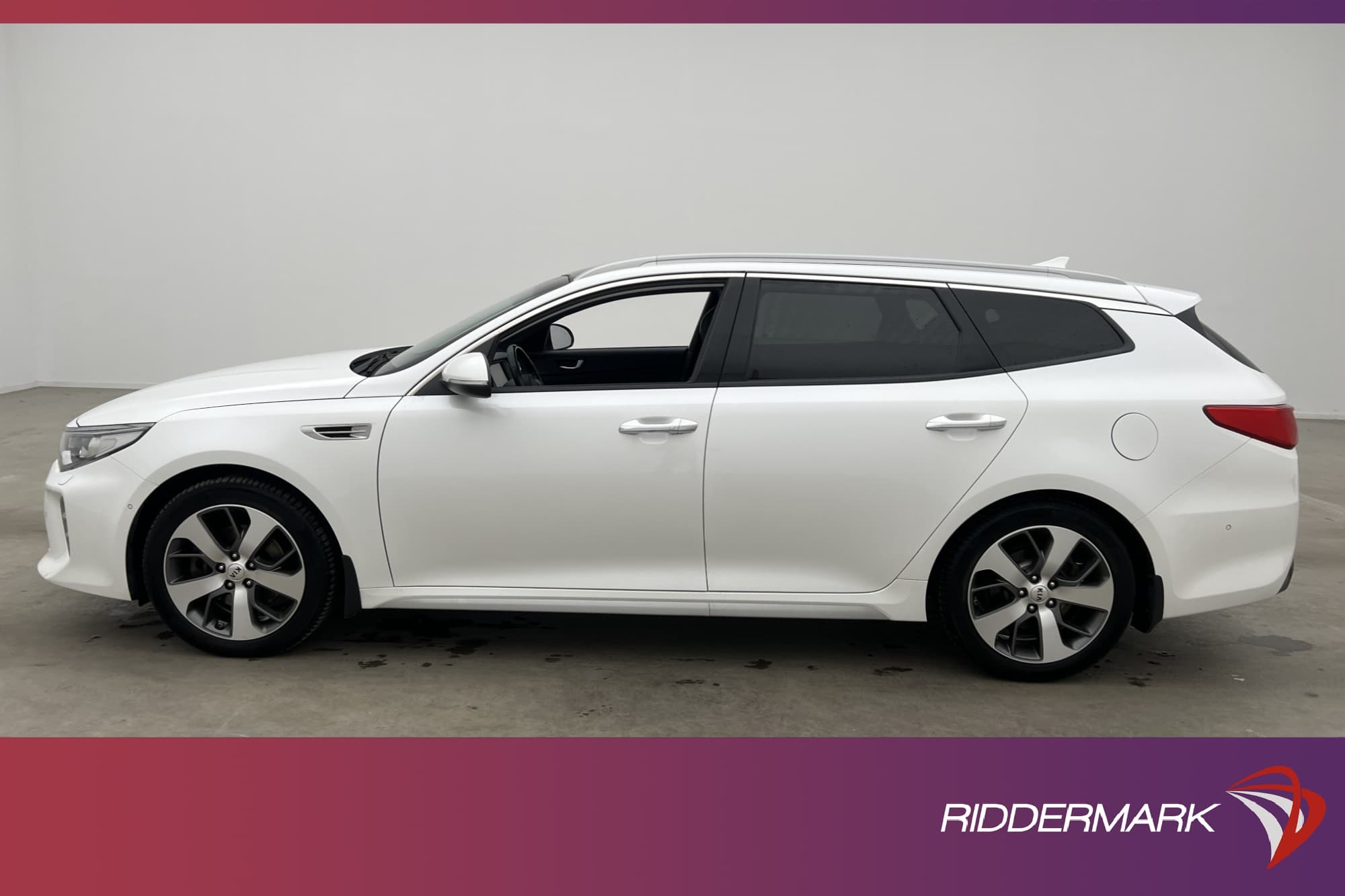 Kia Optima SW 1.7 141hk GT-Line H/K Pano M-Värm Kamera Navi