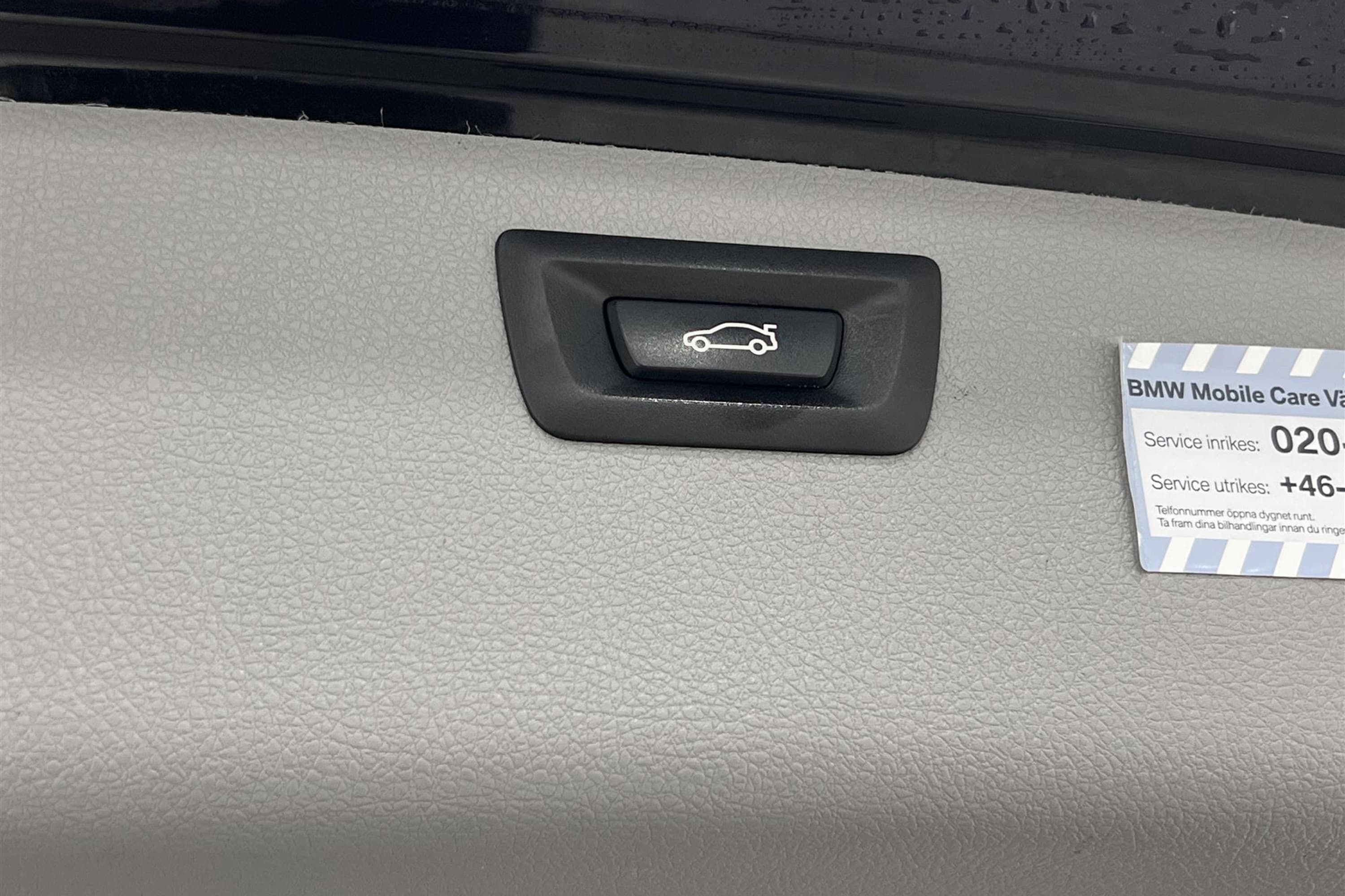 BMW 318d 150hk Sport line Cockpit Drag Navi Elstol Med Minne