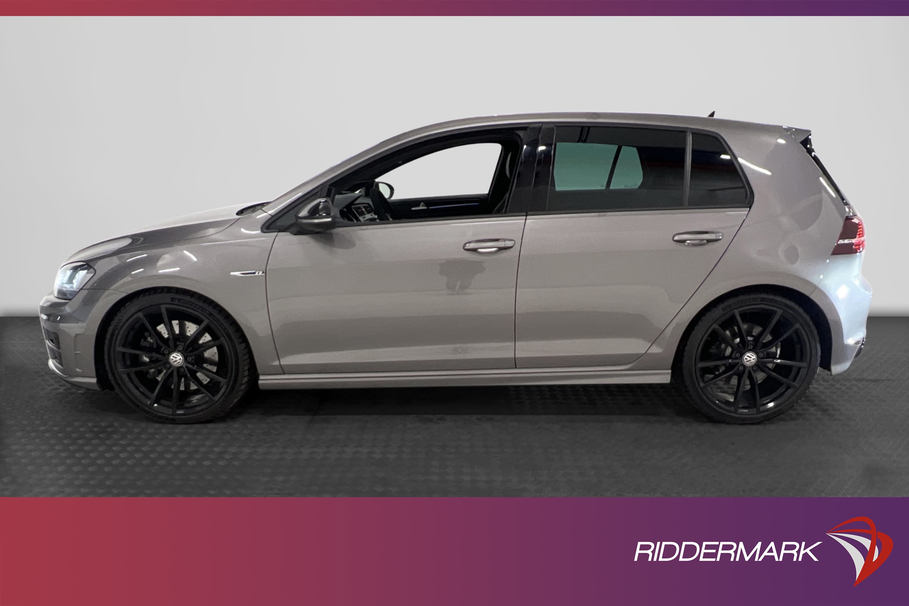 Volkswagen Golf R