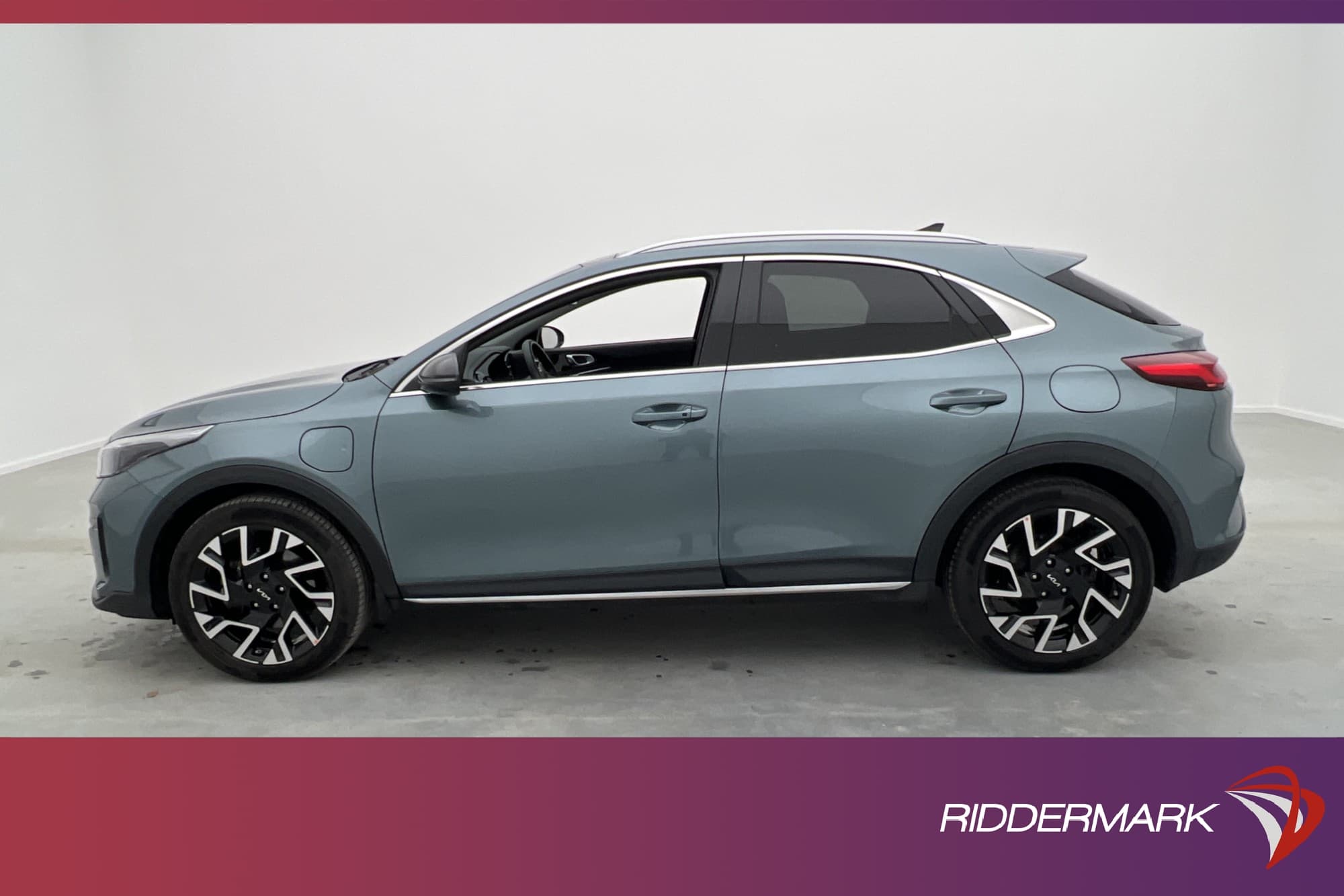 Kia XCeed Plug-in 141hk