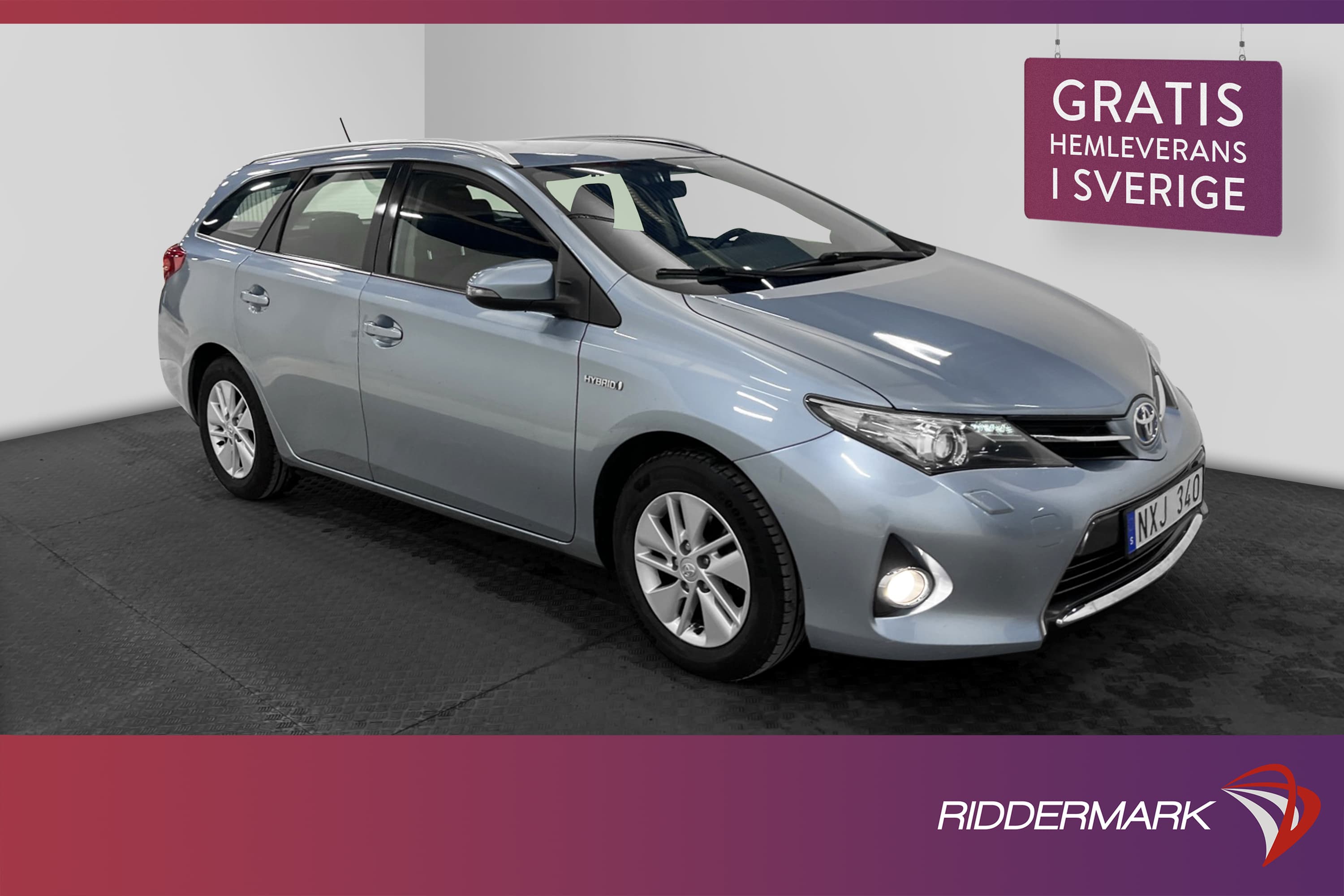 Toyota Auris Touring Sports Hybrid 136hk