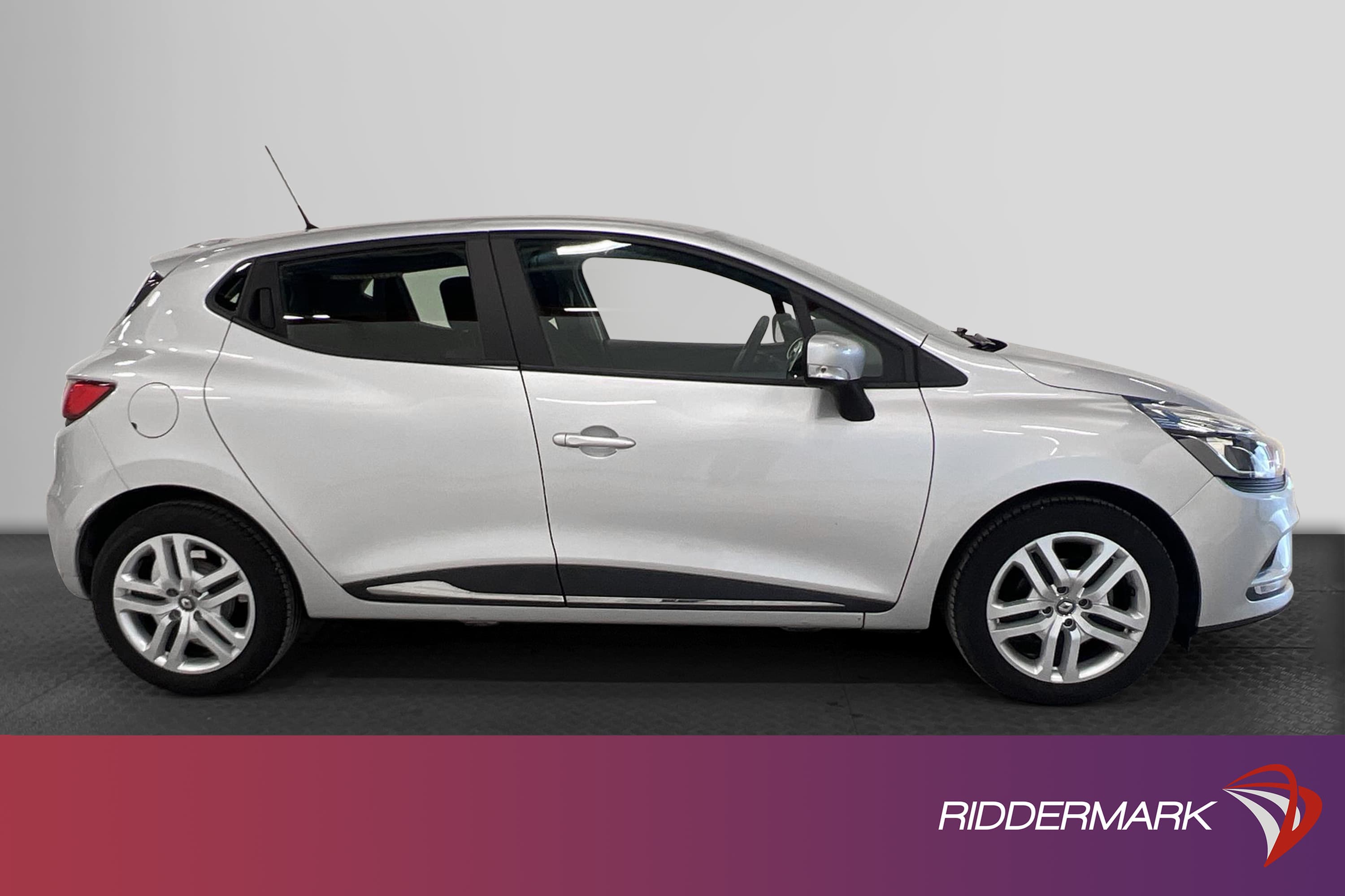 Renault  Clio 0.9 TCe 90hk Navi Låg Skatt 0,50L/mil